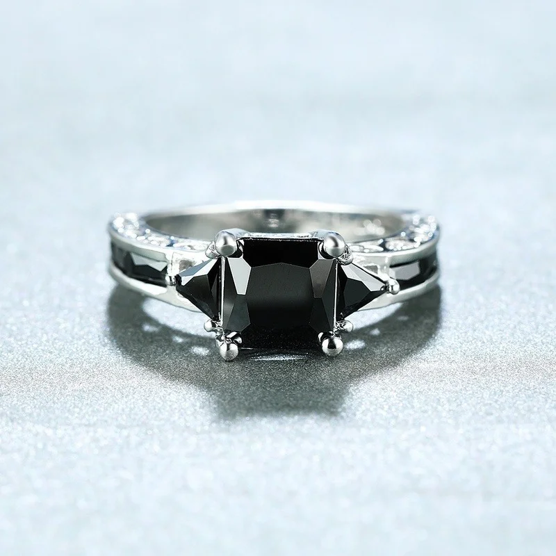 Delicate Silver Color Trendy Ring for Women Elegant Princess Cut Inlaid Black Zircon Stones Wedding Ring Engagement Jewelry