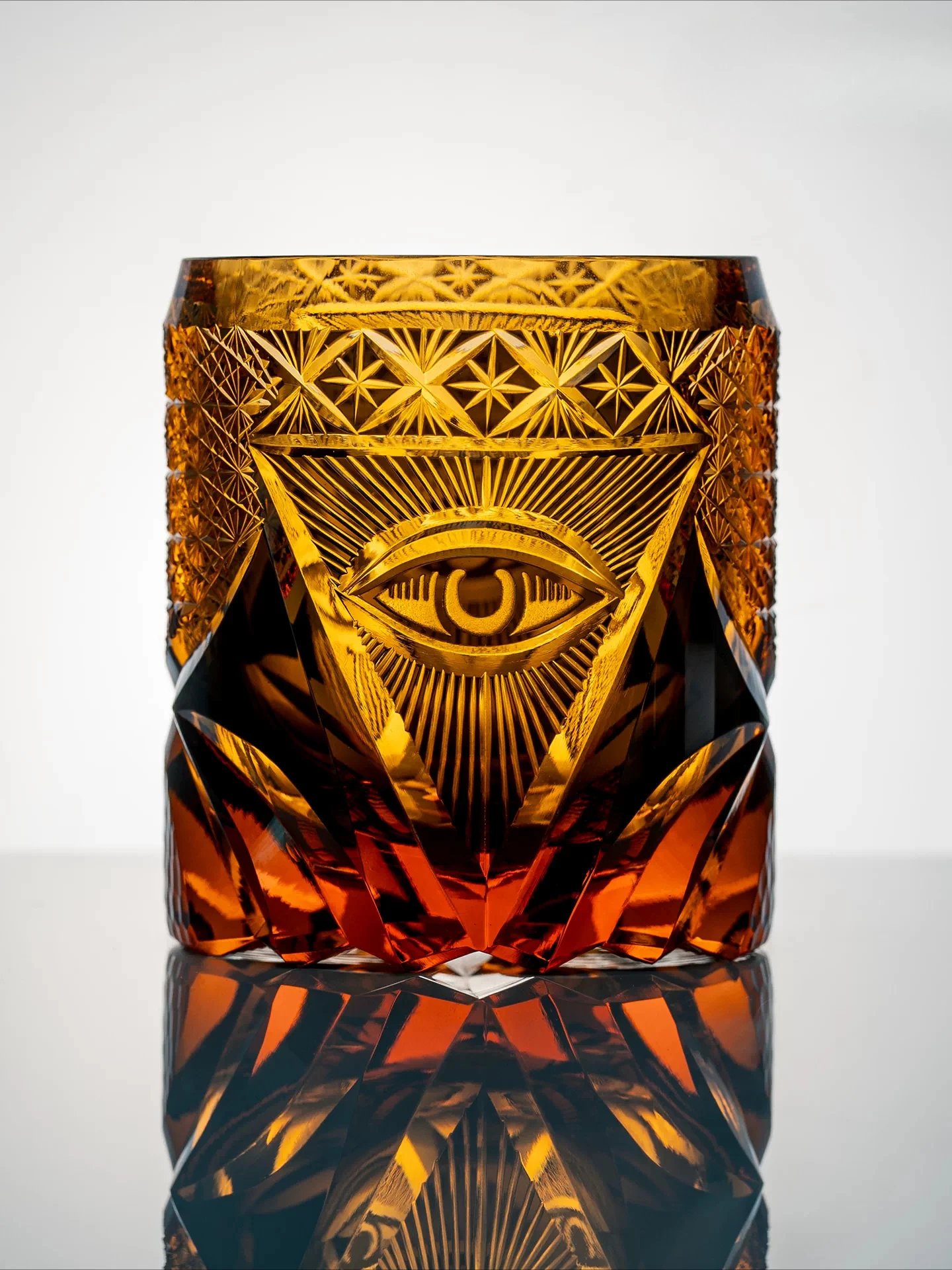 PYH Modern Light Luxury God's Eye Premium Sense Niche Handmade Foreign Wine Cup Crystal Glass Whiskey Cup
