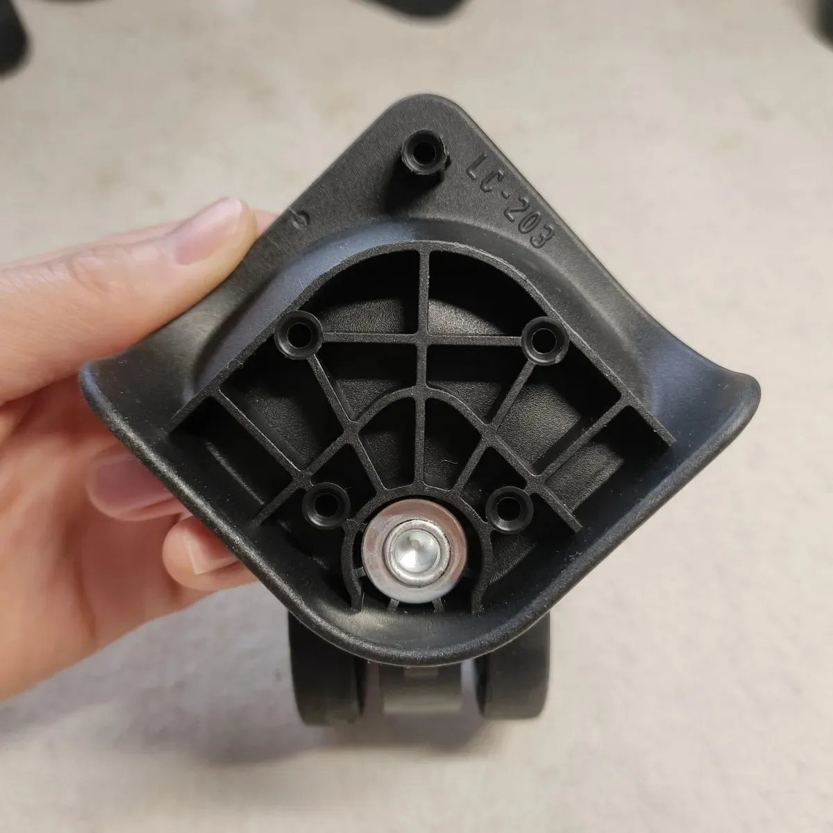 

Универсальное колесо, большие детали, замена колес для чемодана, дорожная сумка, ремонт колес, кожаные ролики для чемодана, аксессуары для сумки