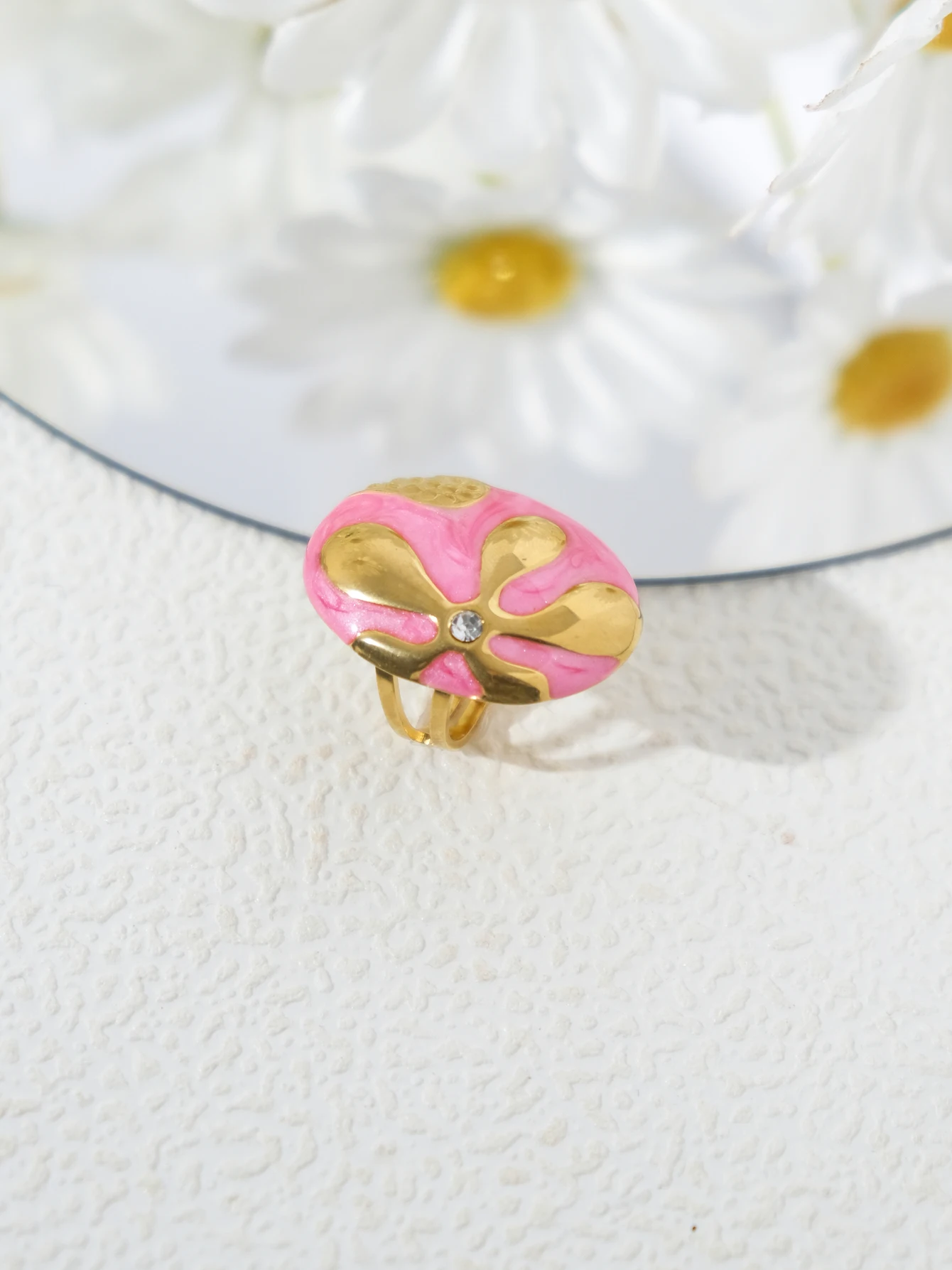 May@RZ delicate and stylish retro stainless steel oval flower pink enamel zircon ring, suitable for daily commuting, holiday