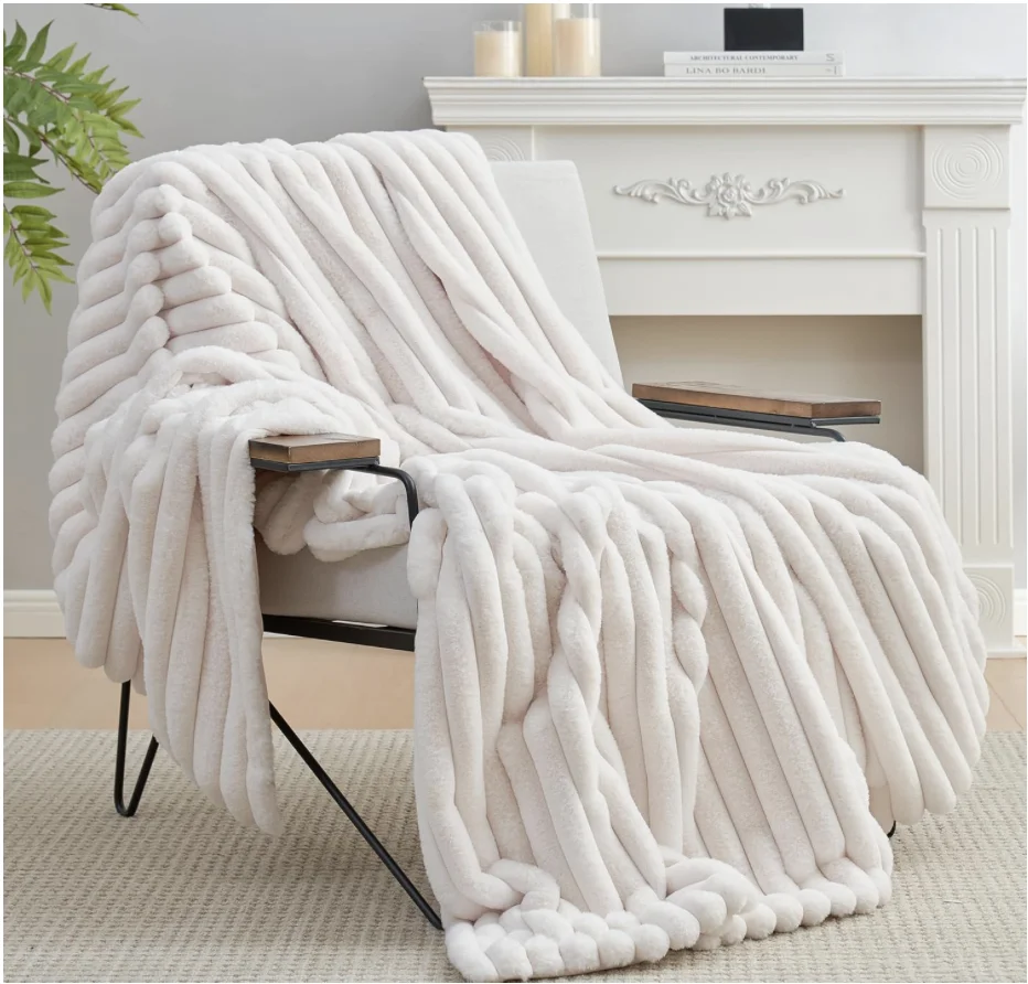 

Fluffy Plush Gift Blankets for Family Sofa Chair Bed Living Room,Ivory,50 x 60 inch