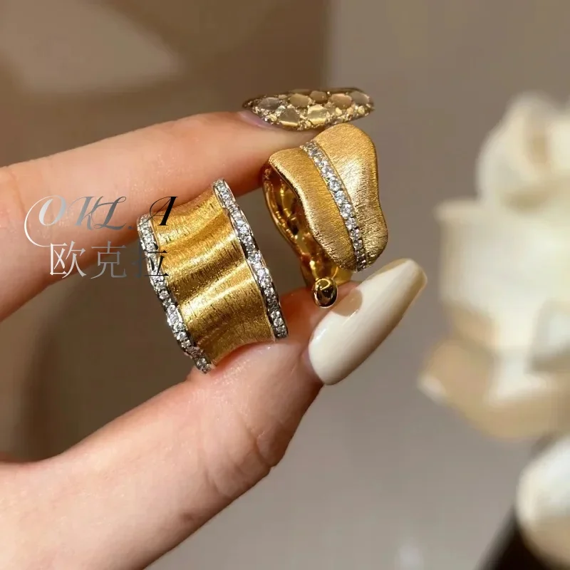 

Light luxury wire drawing bananas leaf shaped diamond inlaid ring Couple High quality retro palace style irregular ring jewelry