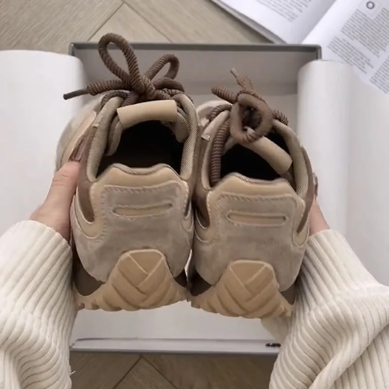 Sepatu Sneakers Kulit Wanita Model Retro Tentara Jerman Musim Gugur 2025, Warna Terpisah, Sol Tebal Datar, Kasual Minimalis