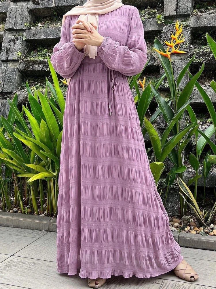 

Милое мусульманское платье, однотонное шифоновое плиссированное платье Абая для женщин, халат, повседневное платье Абая, вечерние платья для Рамадана, молитвенные платья Eid 2026