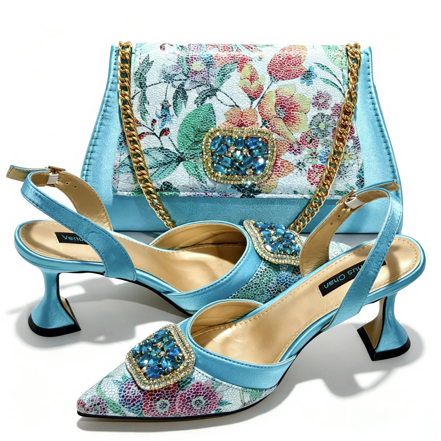 VENIS CHAN: conjunto de zapatos de tacón con correa trasera y bolso a juego de color azul celeste con motivos florales, y zapatos de tacón con punta adornados con pedrería para bodas y fiestas, calzado femenino.