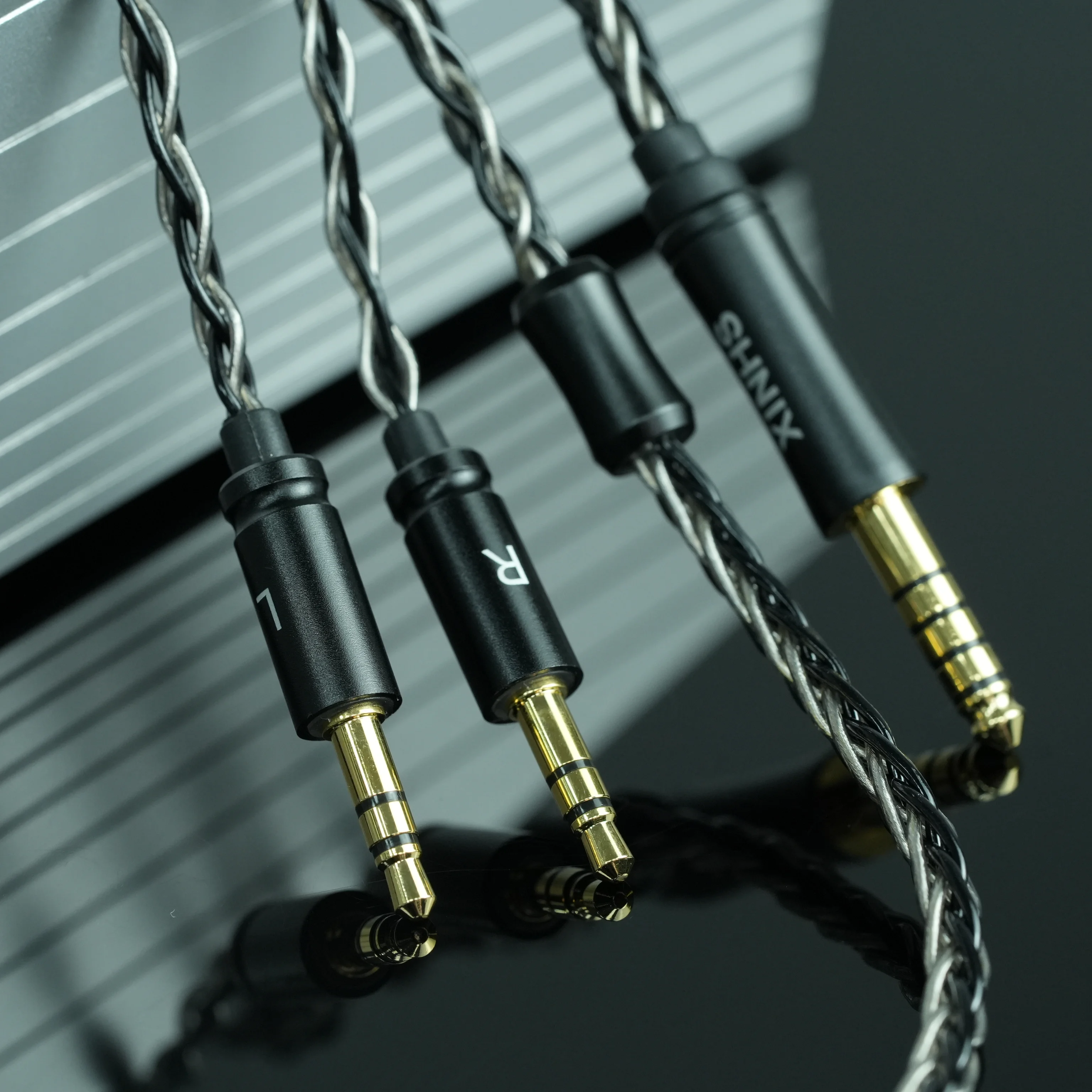 XINHS-116 iem cable double 2.5mm double 3.5mm with 4.4mm balanced XLR suitable for Hifiman SUNDARA Ananda HE400SE Denon AH-D600 image 4