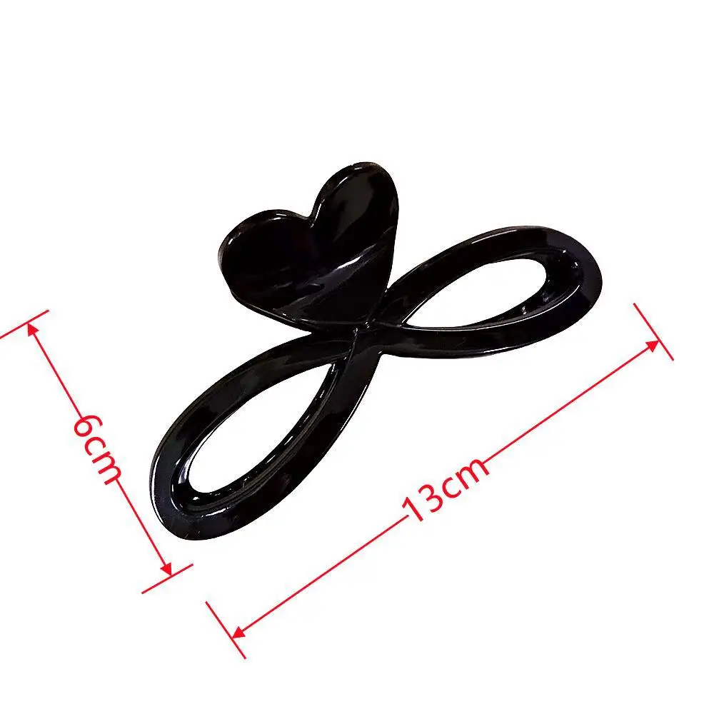 Korean Love Heart Hair Clips for Women Elegant Temperament Hair Claws Clip Fashion Large Hair Accessories Sweet Girls Headwear