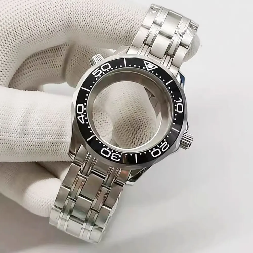 The 41mm men's case is suitable for the NH34/NH35/NH36 movement sapphire glass stainless steel case