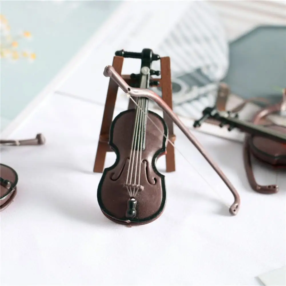 Mini violini ornamento violino in miniatura modello 1/12 scala simulazione in legno violino casa delle bambole violino Home Office decorazione del Desktop
