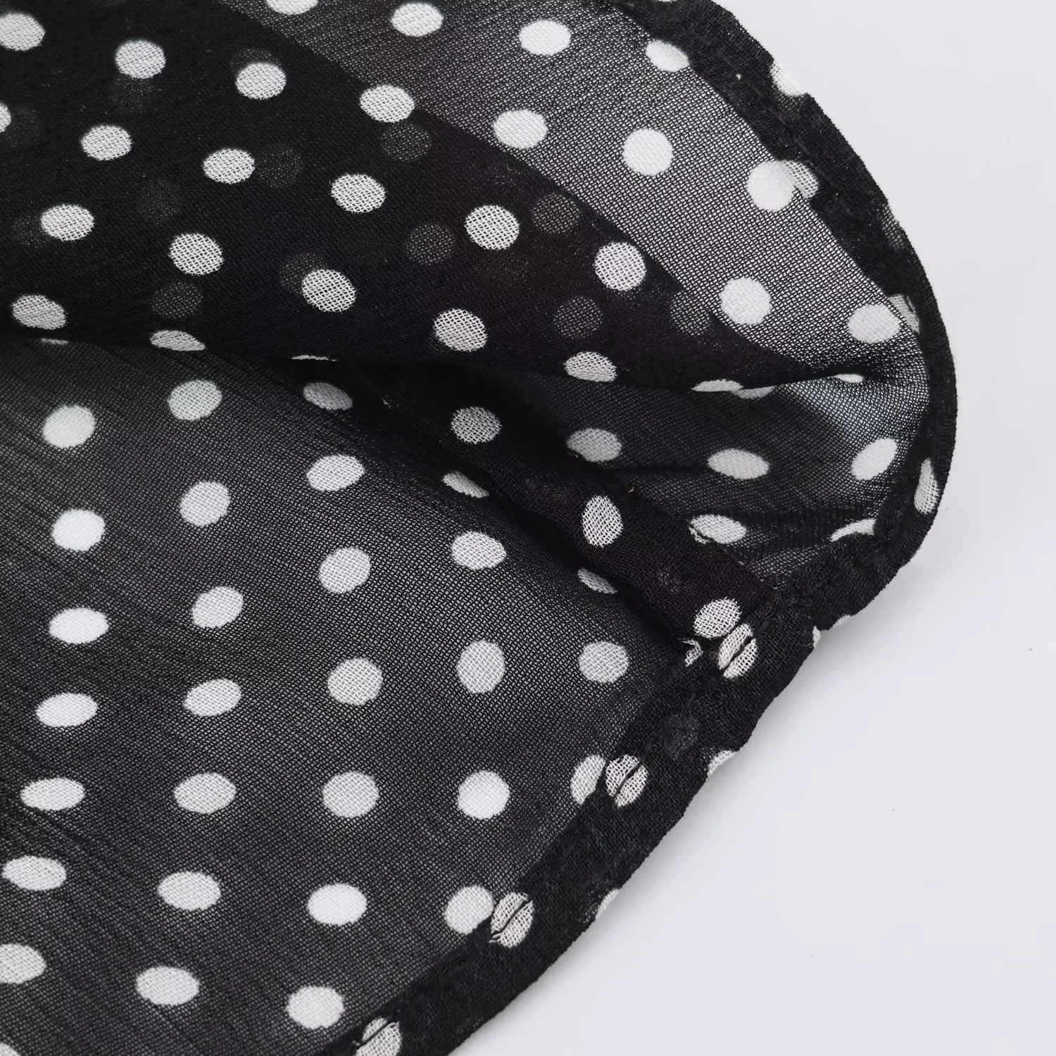 KONDALA Vintage Party-Chic Damen-Hosenanzug mit Polka Dots, ärmellosem Neckholder-Top und langen, weiten Hosen – Modischer Sommer-Urlaubsanzug 2026 – Detail 17