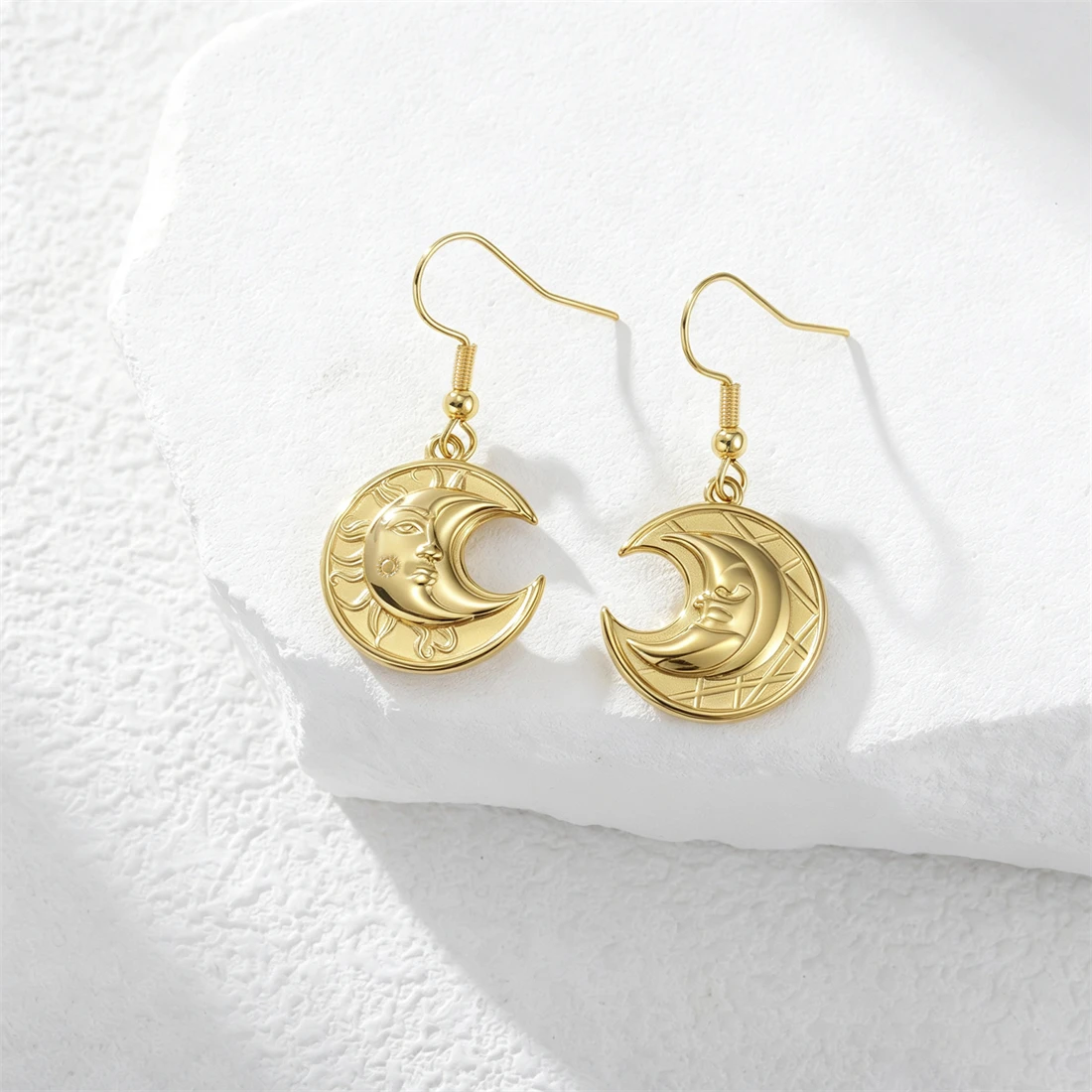 Eueavan Vintage Sonne und Mond Totem Ohrhänger Edelstahl Mode Geometrische Hängeohrringe für Frauen Wicca Schmuck Geschenk – Detail 9