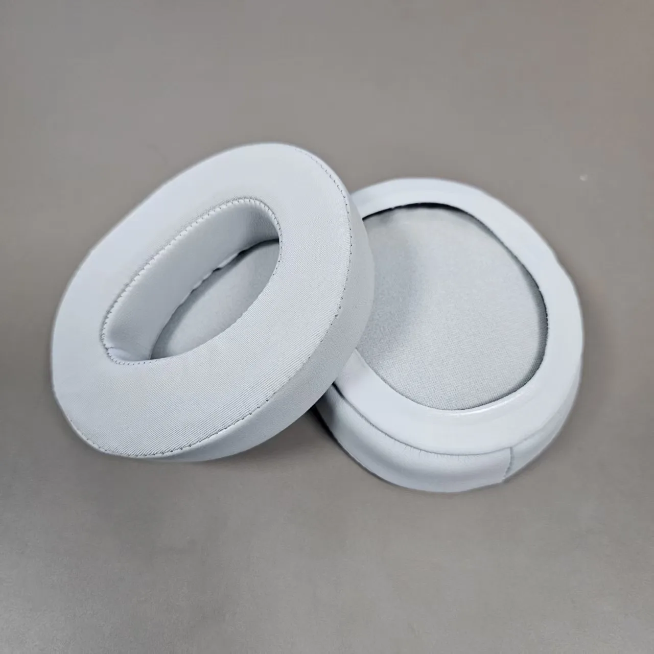 استبدال وسادات الأذن رغوة بطانة للأذن لسوني WH-CH720 CH710N CH700N سماعات الأذن سماعة كم سماعة الرأس.