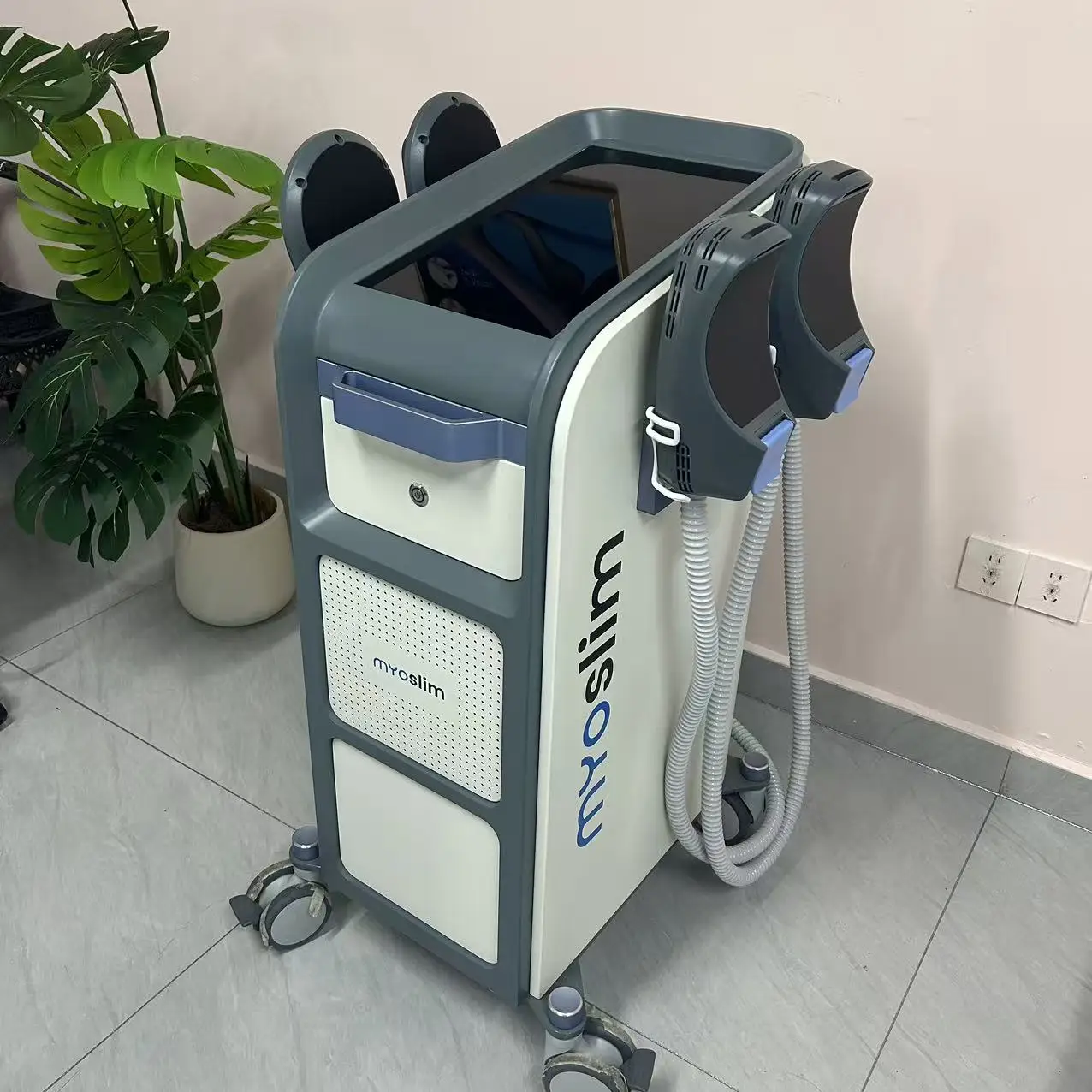 Slimming Nova EMS Body Zero Neo Professional Body Shaping Machine 15 T Radio Frequency Burns Fat And Builds Muscle