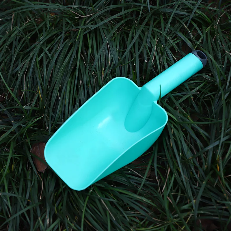 Plastic strandschep, groothandel in potplanten voor tuinieren, strandspeelgoed voor kinderen, puntige platte schep, strandschep