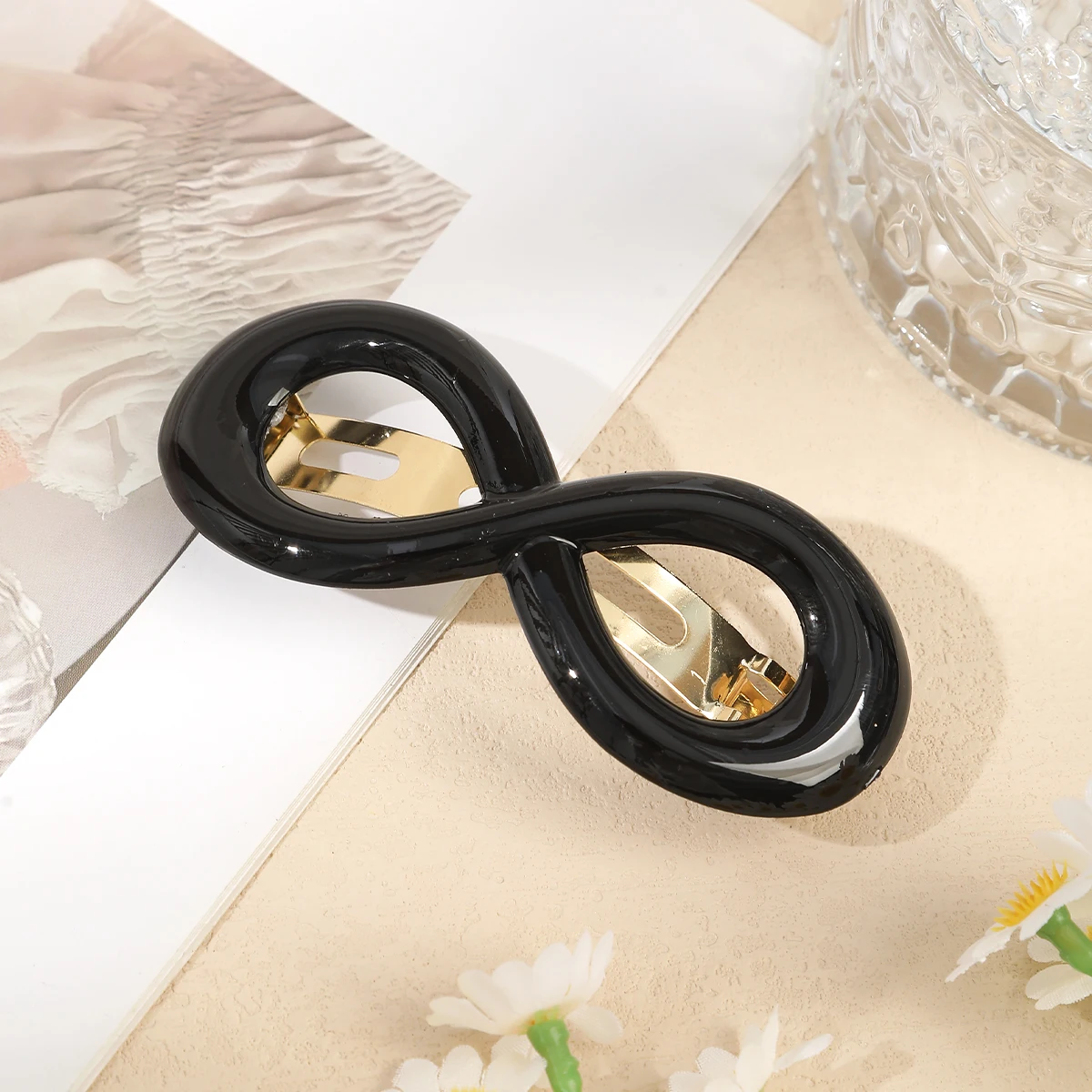 AWAYTR 8-shaped Amber Hairpins Retro Plastic Headwear Romantic Hair Accessories Girl Side Bangs Clip Sweet Hair Clips