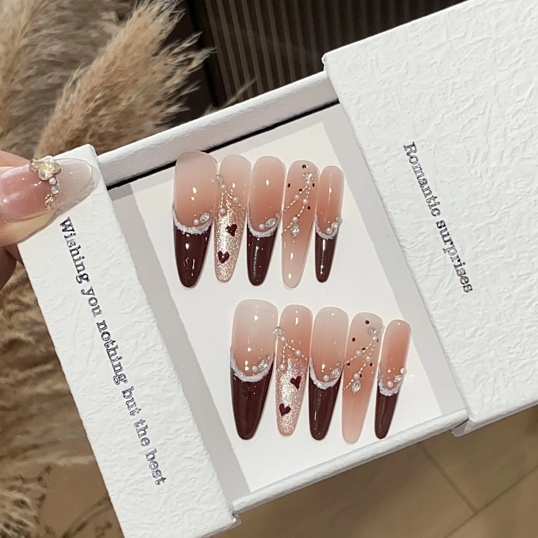 10 قطعة عين القط الفرنسية اللوز اليدوية الصحافة على الأظافر ثلاثية الأبعاد زهرة الأظافر وهمية طويلة الأظافر كاذبة أظافر صناعية نسهل