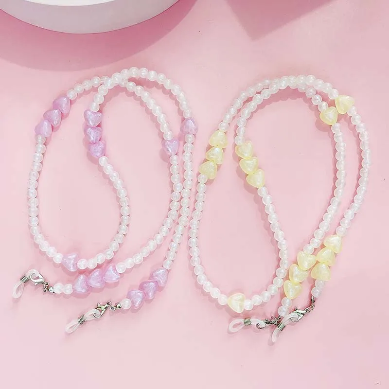 

Fashion Pearl Peach Heart Beaded Glasses Chain Lanyard Jewelry for Women's Trendy Colorful Love Anti Slip Mask Holder Neck Rope