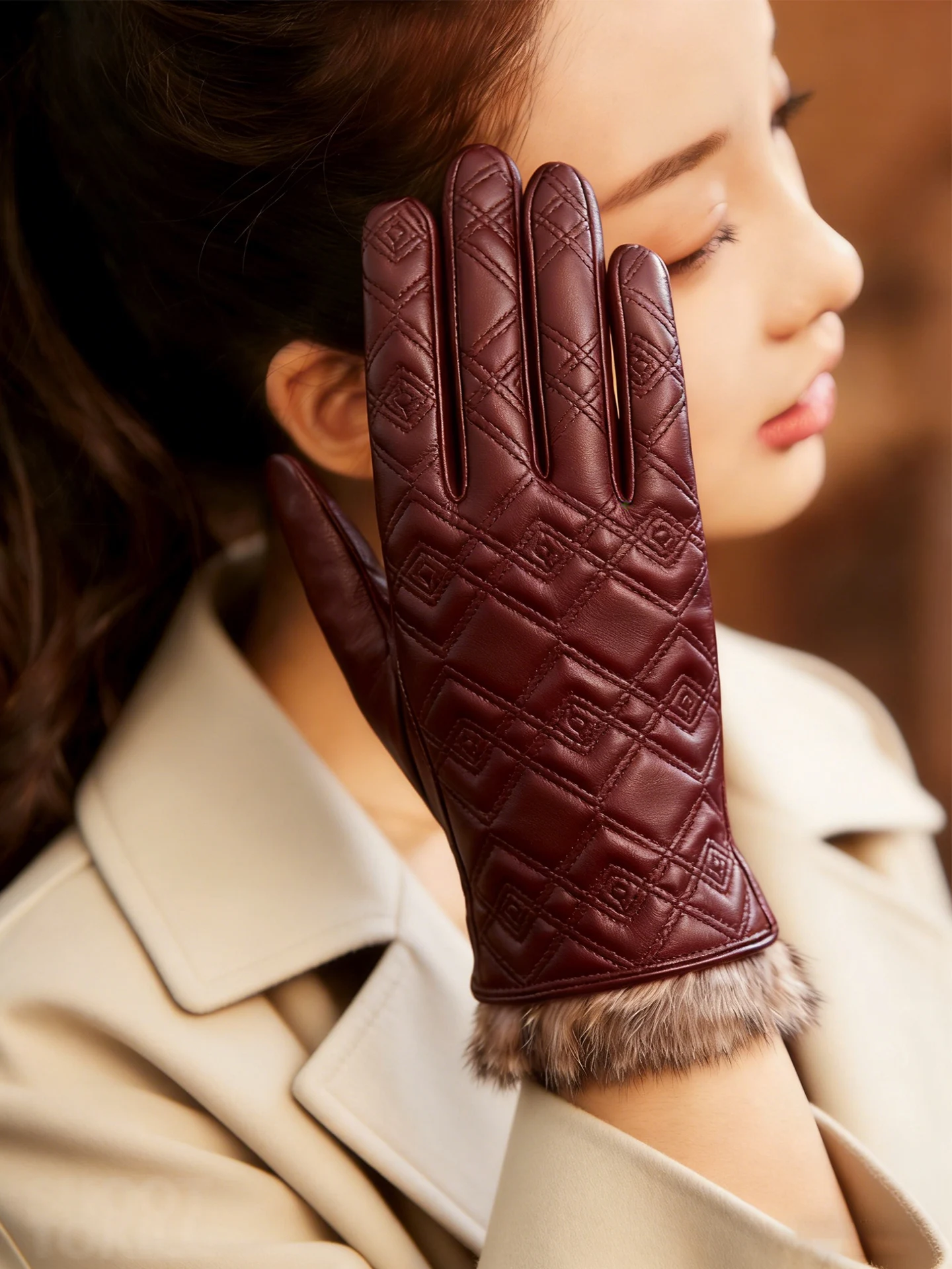 women's-leather-gloves-wool-inner-warm-driving-cycling-commuting-embroidered-versatile-winter-windproof-heat-retaining