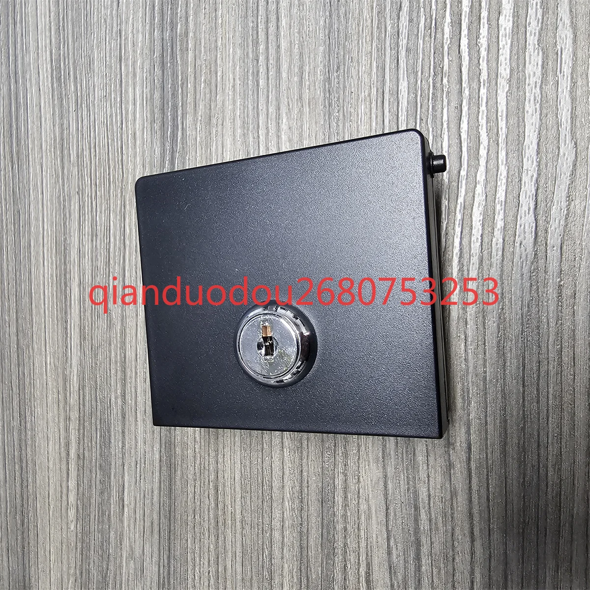 couvercle-buccal-pour-machine-a-cafe-franke-livraison-couvercle-buccal-pour-tablette-franke