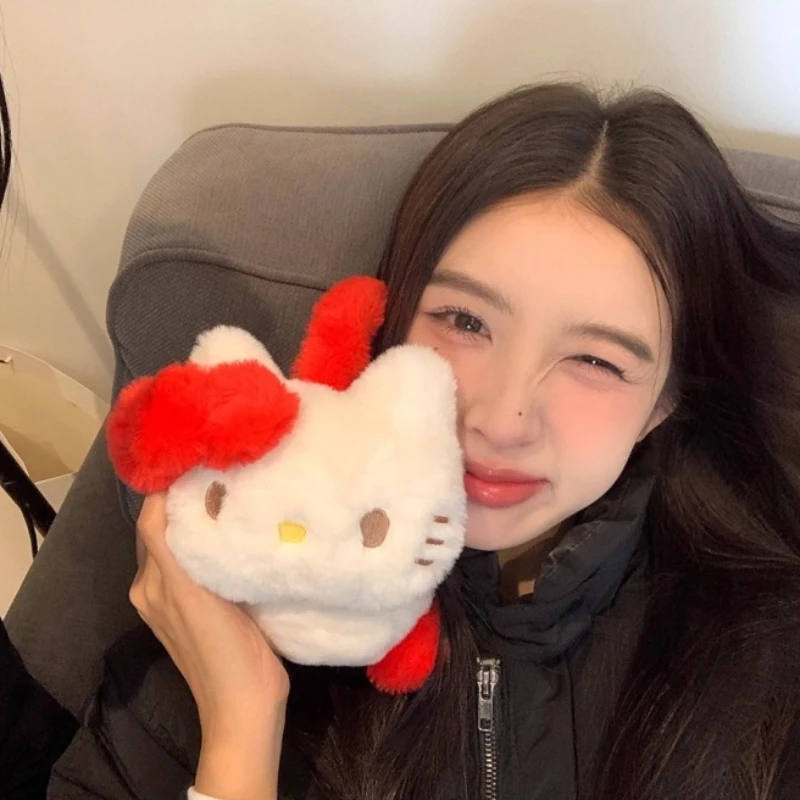 Kitty Cat Plush Earmuffs for Female Winter Students Riding with Thick Plush Ear Tips for Ear Protection and Warmth