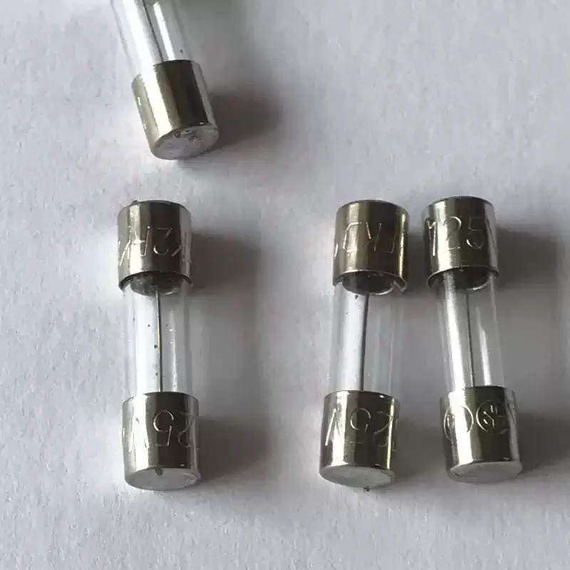 30-100pcs 5x20 glass fuse tube 6A 125V imported machine fuse 5 * 20mm 110V DC voltage