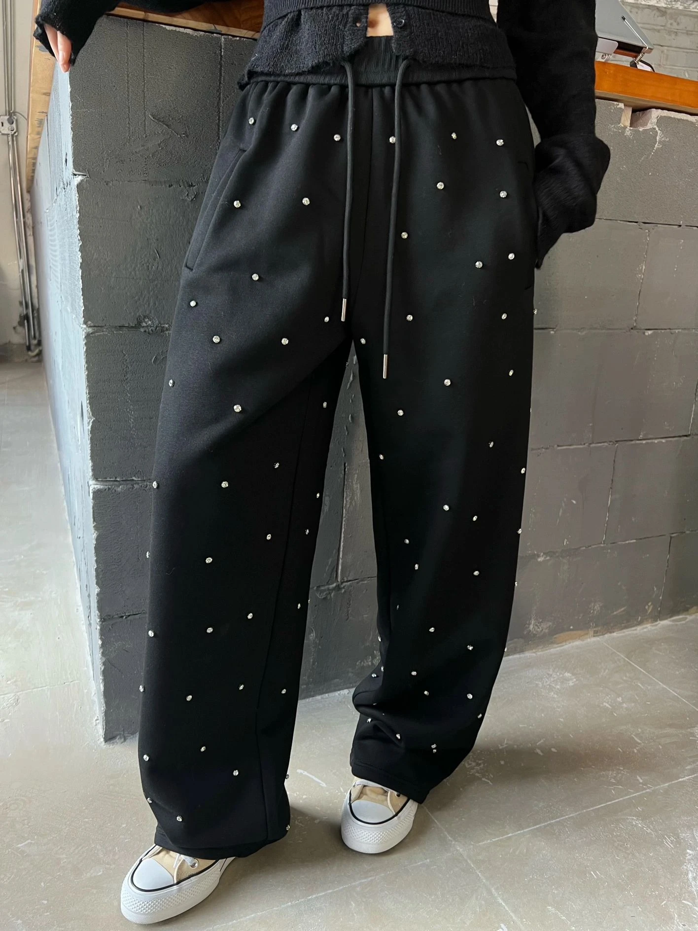 Autumn and Winter New Starry Korean Sle Loose Wide Leg Fleece-lined Sweatpants  Design Versatile Casual Pants