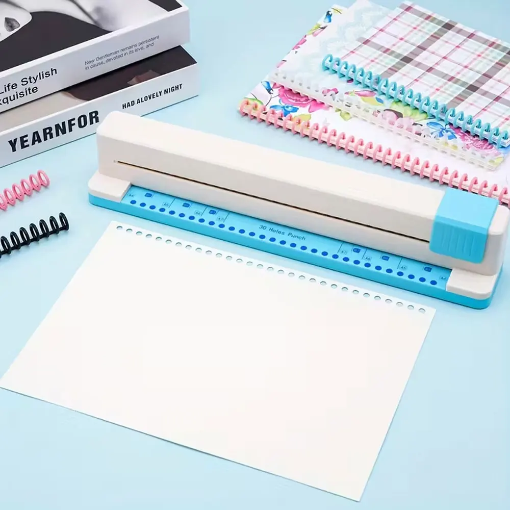 

1 heavy-duty 30-hole manual hole punch for quick and easy hole punching, suitable for A4 documents, scrapbooking and crafts.