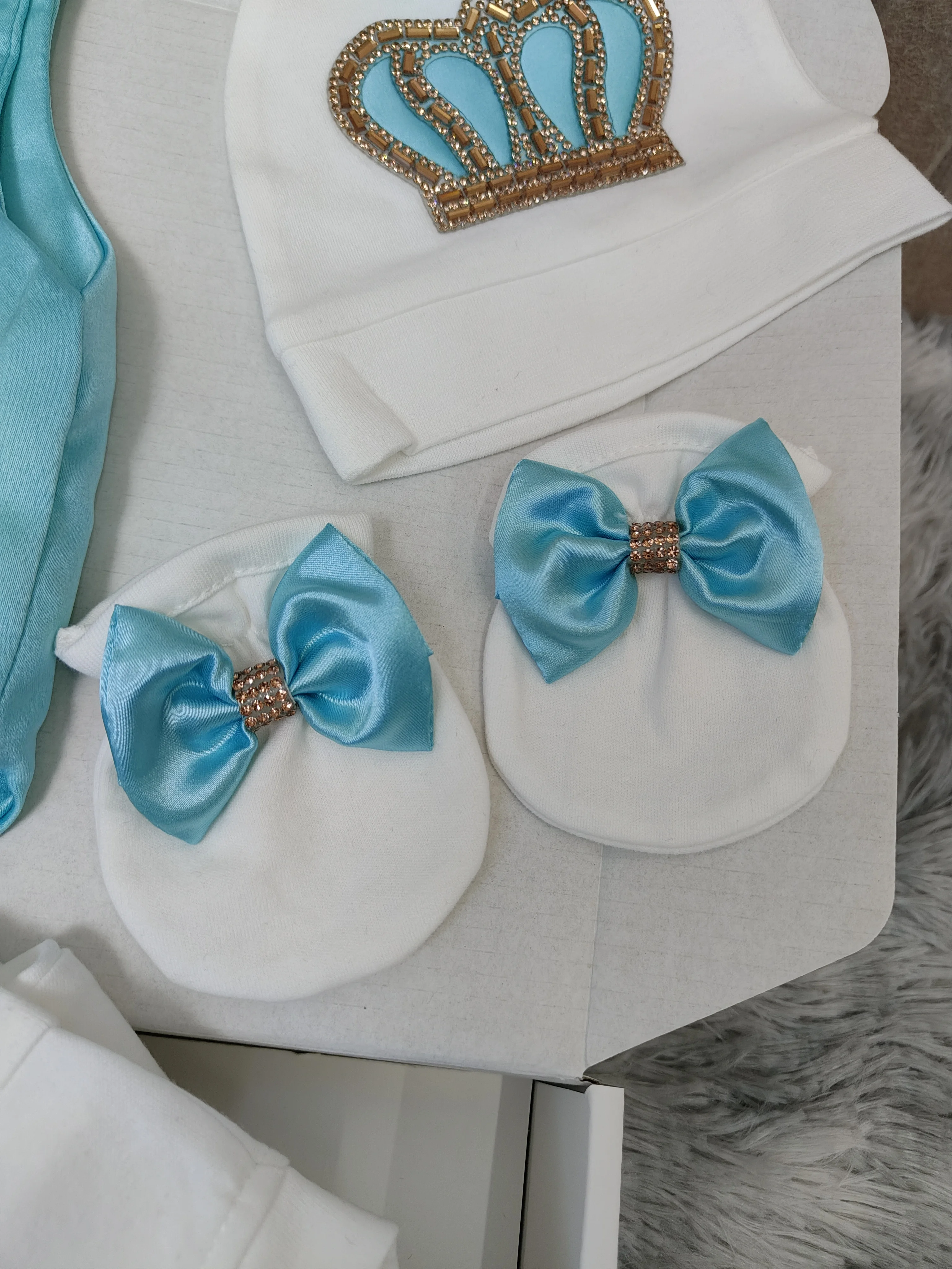 طقم ملابس ملكي رائع للمواليد ا - مراجعة Baby Boy Suit Set Baptism وسعره