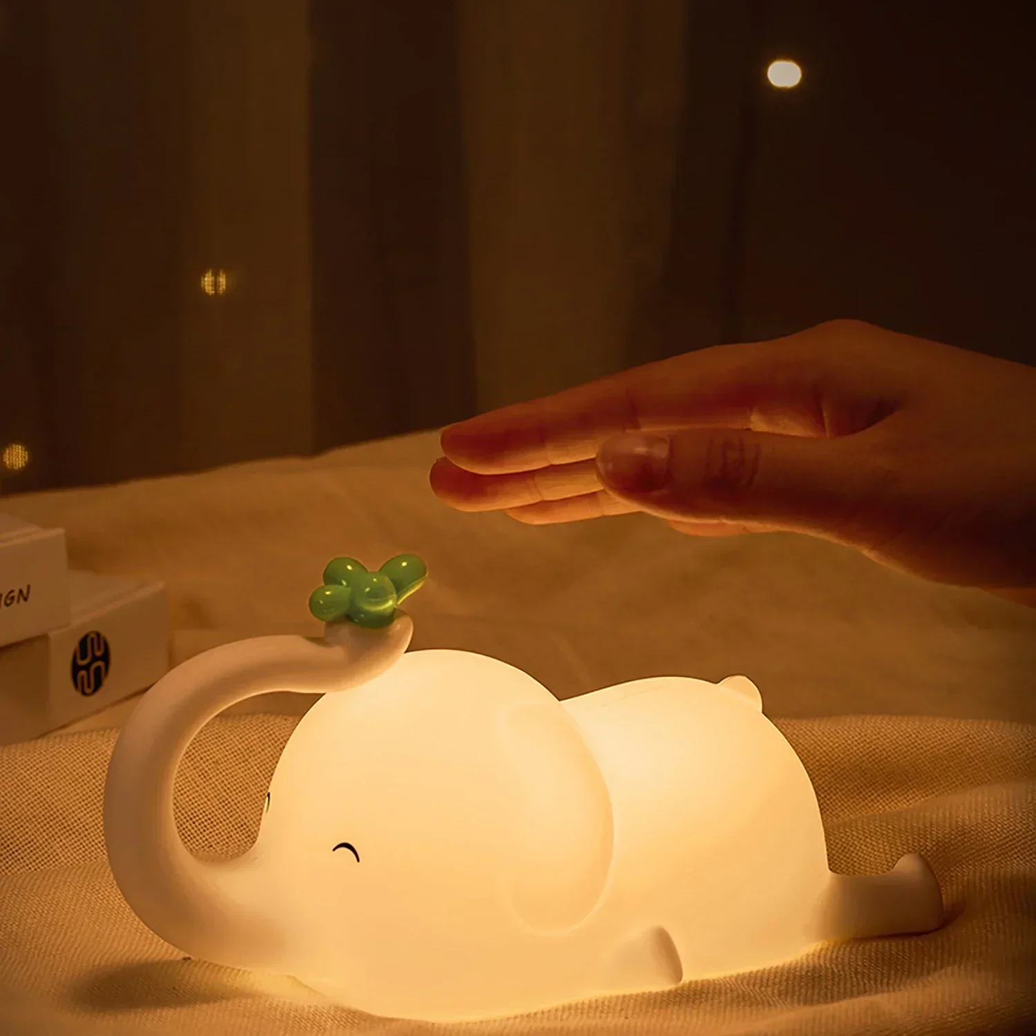 子供シリコーンナイトライトかわいい象の赤ちゃん調光可能な時限睡眠ナイトランプベッドサイド寝室の装飾ギフト誕生日
