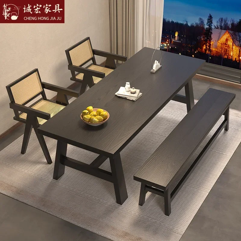 Massief houten eettafel