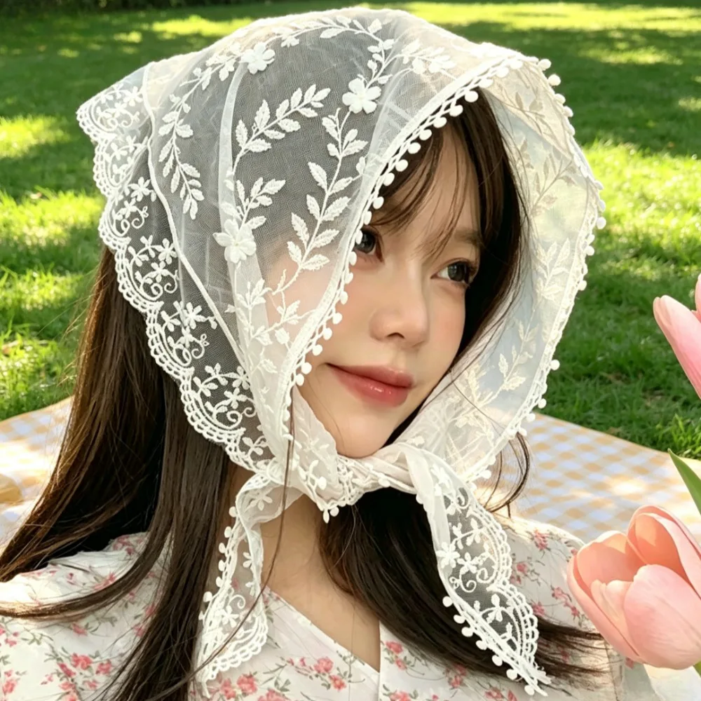 

French Retro Lace Floral Headscarf Women's Triangular Silk Scarf Headband Hair Tie Cute Sweet Travel Headwear Косынка Кружевная