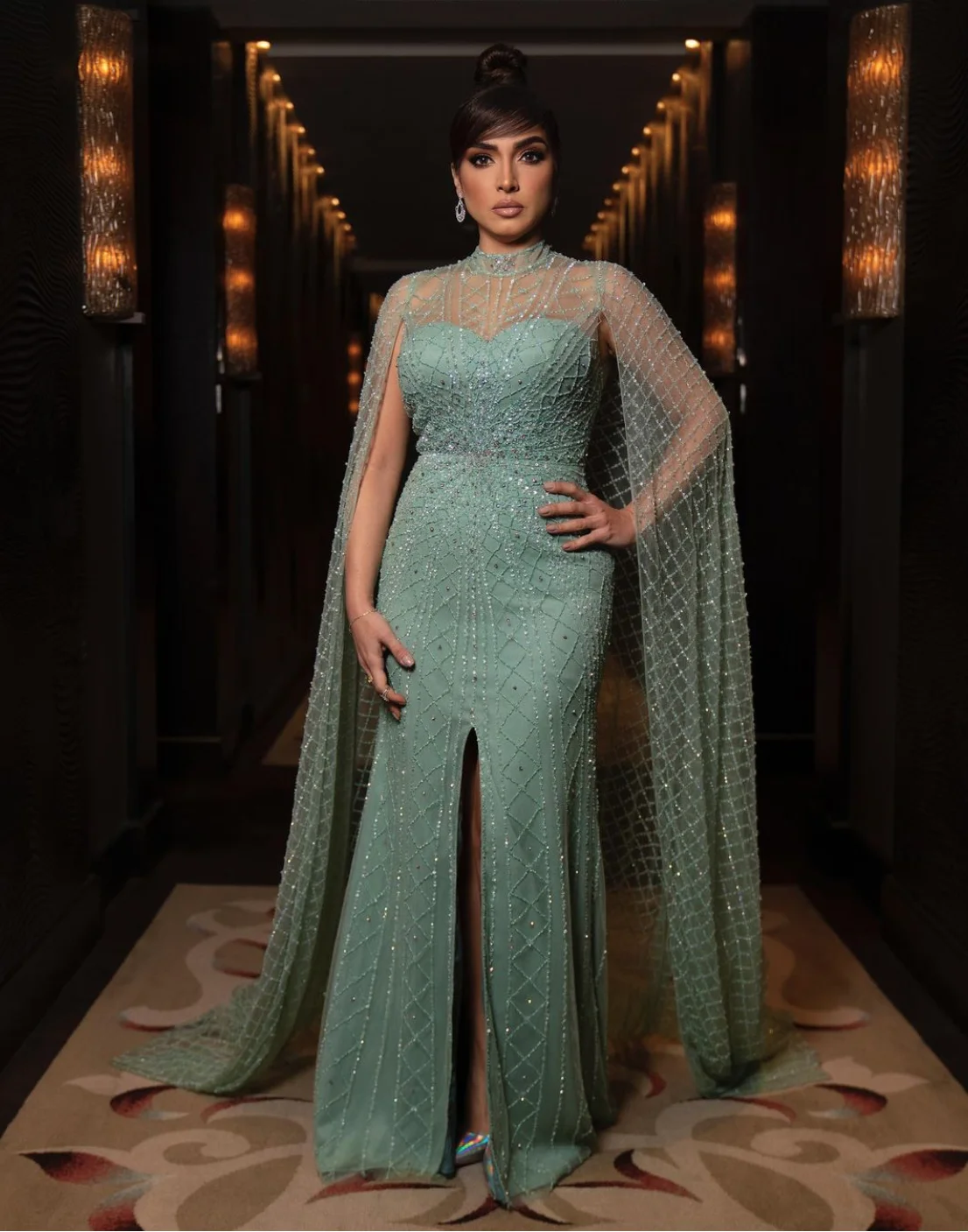 L236 New Arrival Green High Neck Long Sleeves Cape beaded Mermaid vestidos de fiesta  فساتين سهره evening dresses