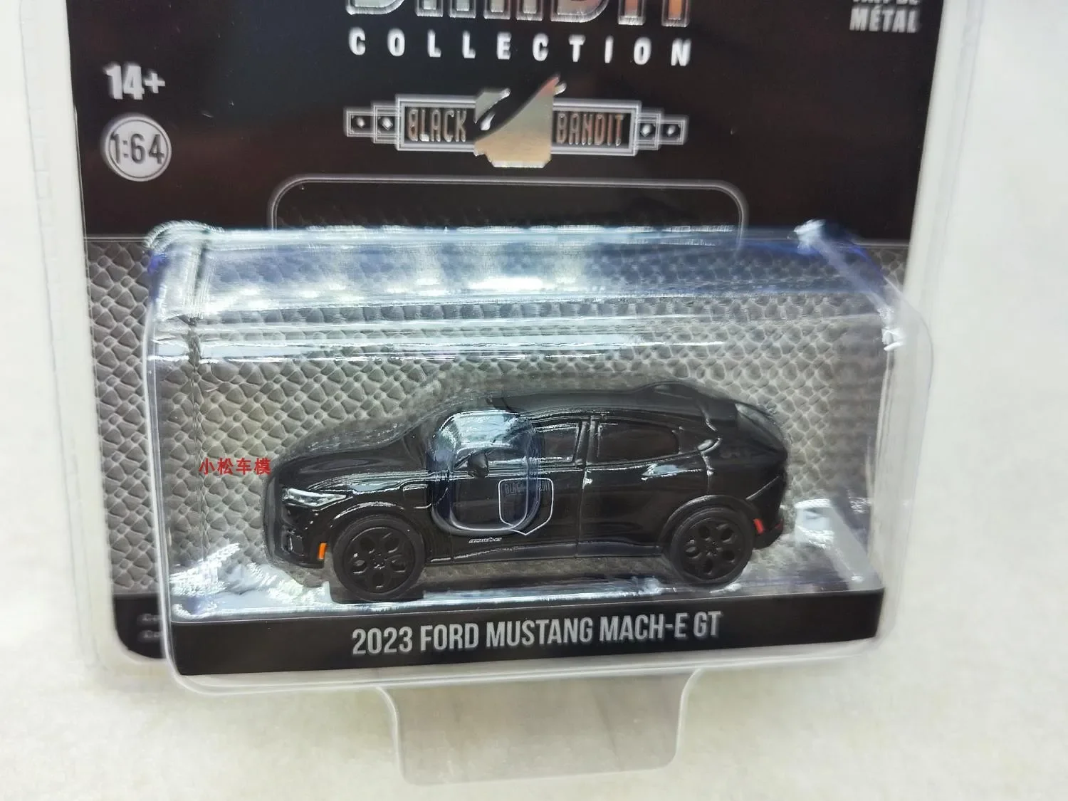 1: 64 Gang Series 28-2023 Ford Mustang Mach-E GT Alloy car model collection gift ornaments