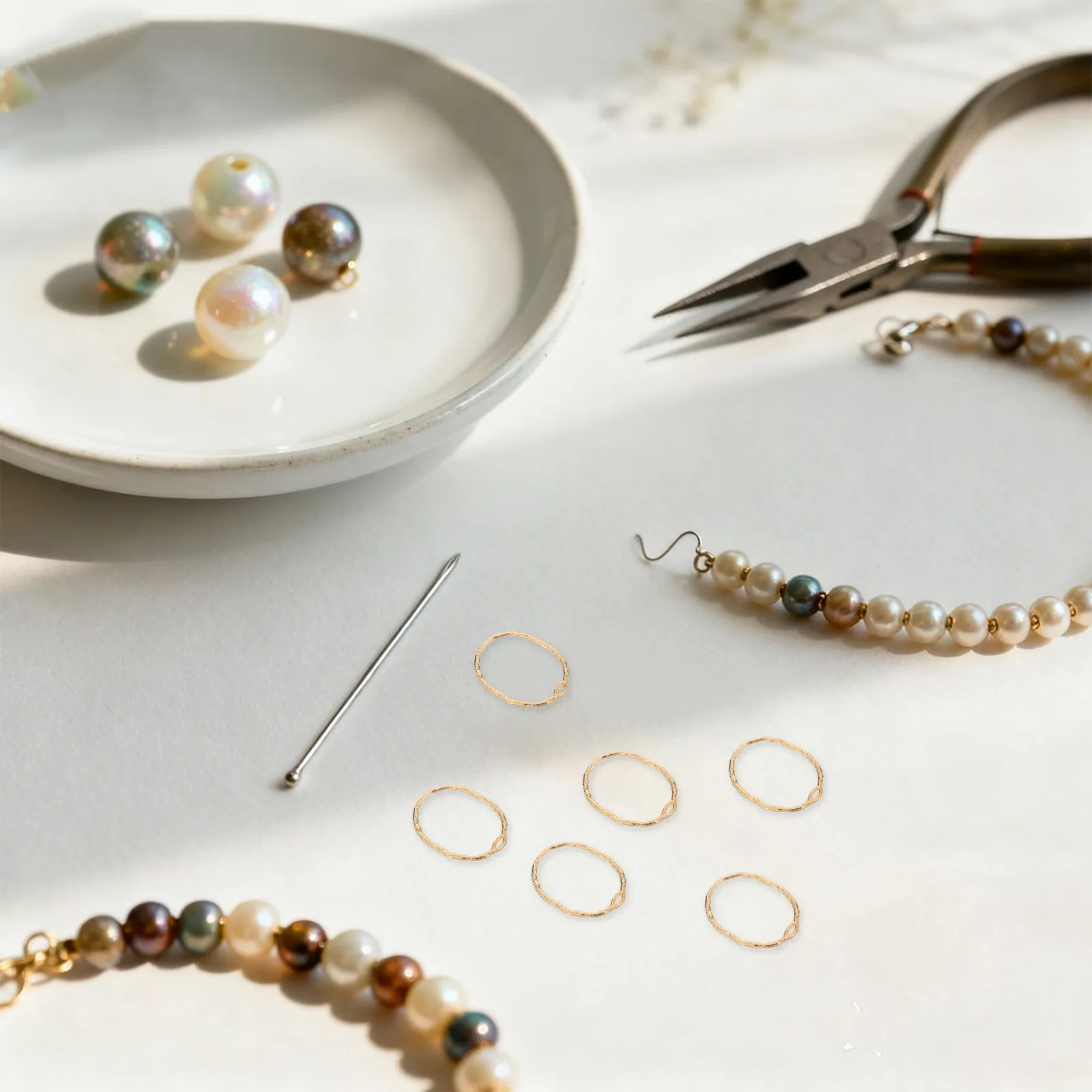 

50Pcs Alloy Open Back Oval Hollow Bezel Charms Resin Blank Frames DIY Jewelry Making Pendants Earrings Necklaces Bracelets