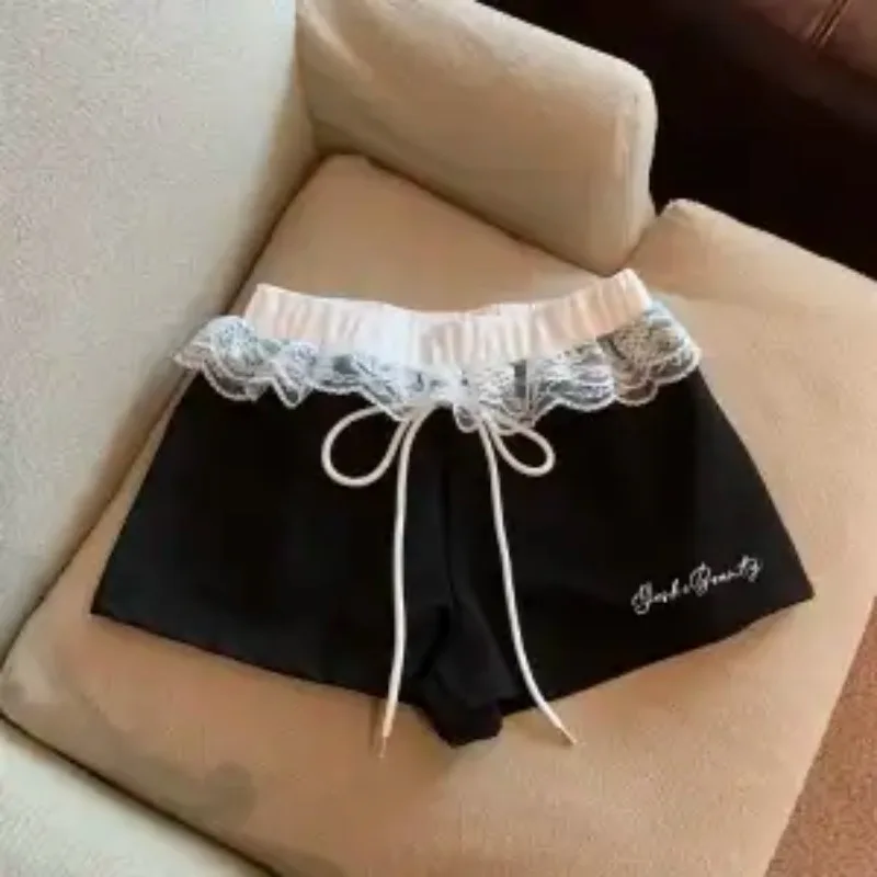 

Women's Low Waist Lace Trim Shorts with Embroidery Casual Summer Bottoms