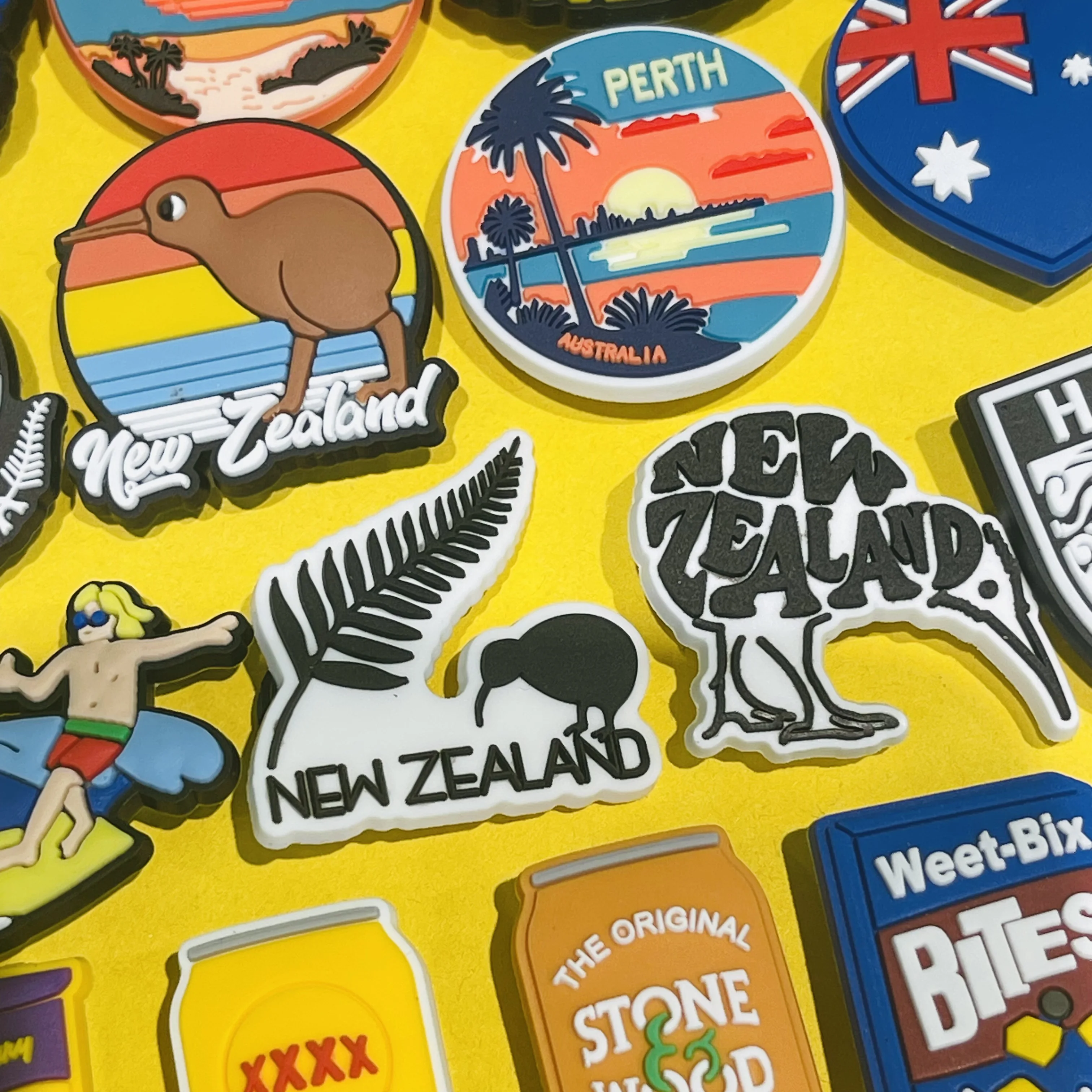 1-21pcs Australia New Zealand Gold Coast Kangaroo Rugby Peanut Butter PVC Shoe Charms Wristbands Garden Shoes Button Decoration