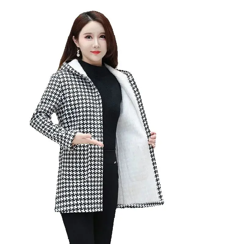 Women\'s Autumn Winter Coat Add Velvet Thickening 2022 New Outerwear Medium Long Mother Loaded Thick Cold And Warm Jacket