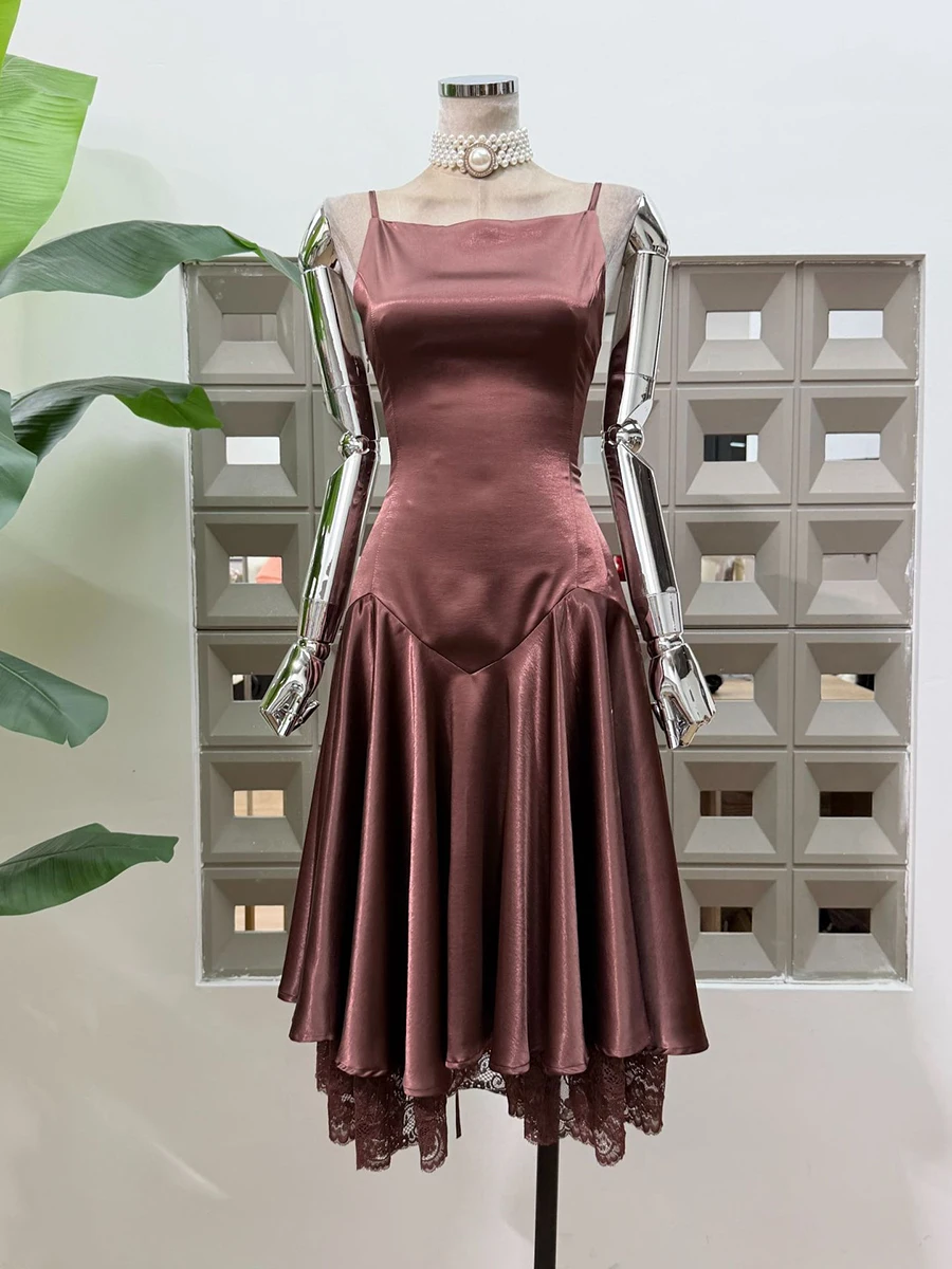 TWOTWINSTYLE Solid Spliced Lace Slimming Slip Dress for Women Square Neck Sleeveless Patchwork Folds Dresses Female Fashion New
