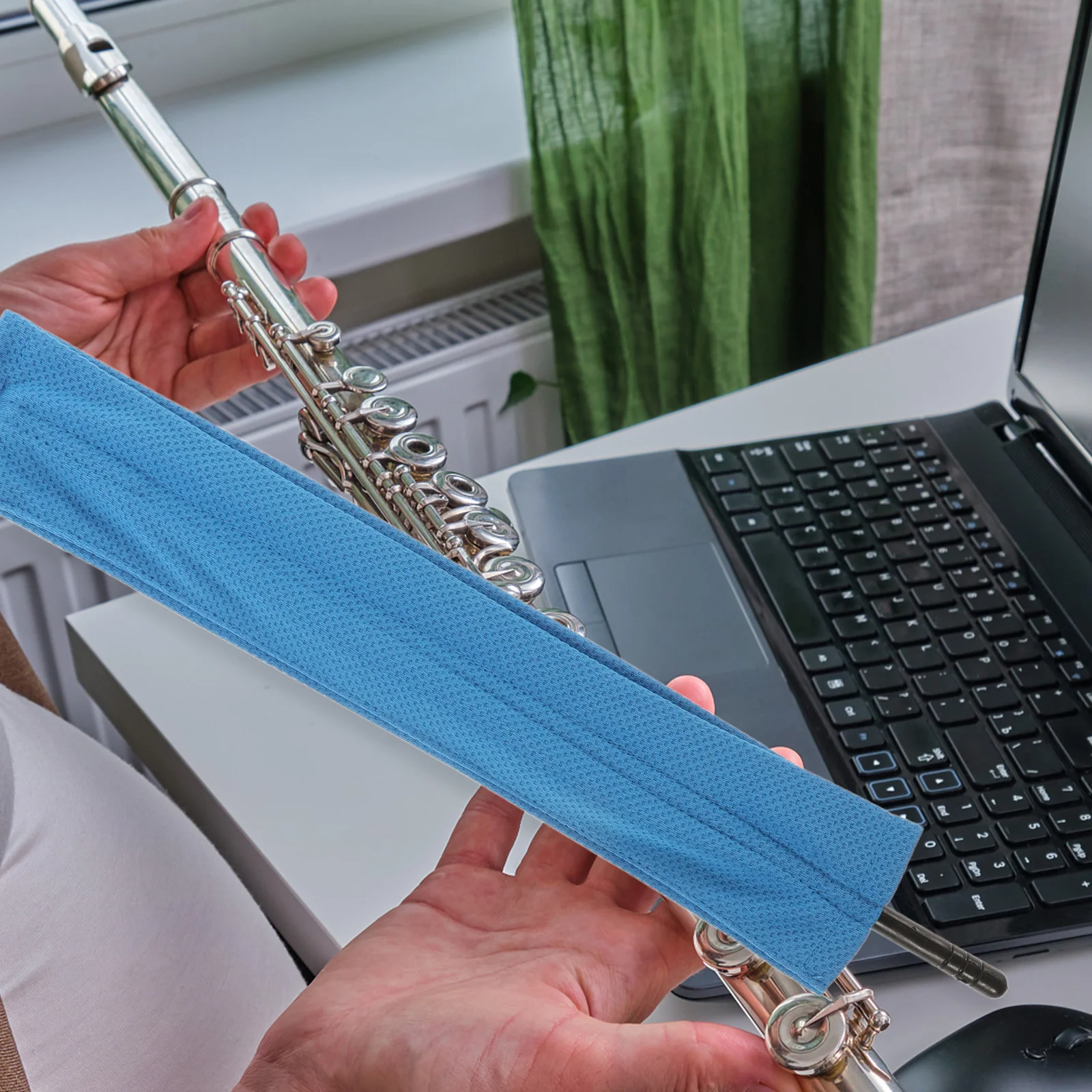 

1pcs Flute Cleaning Cloth Soft Reusable Durable Large Coverage For Thorough Cleaning Tool Sax Clarinet Piccolo Instrument