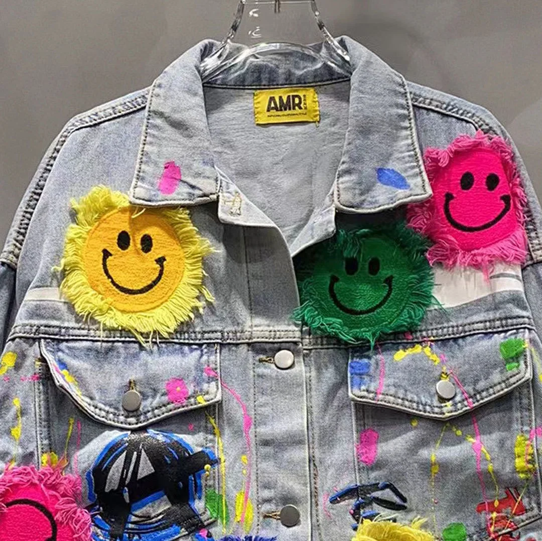 Europees en Amerikaans gepersonaliseerd spijkerjack voor dames, heavy-duty patch graffiti smiley gezicht trendy merk lichte luxe j