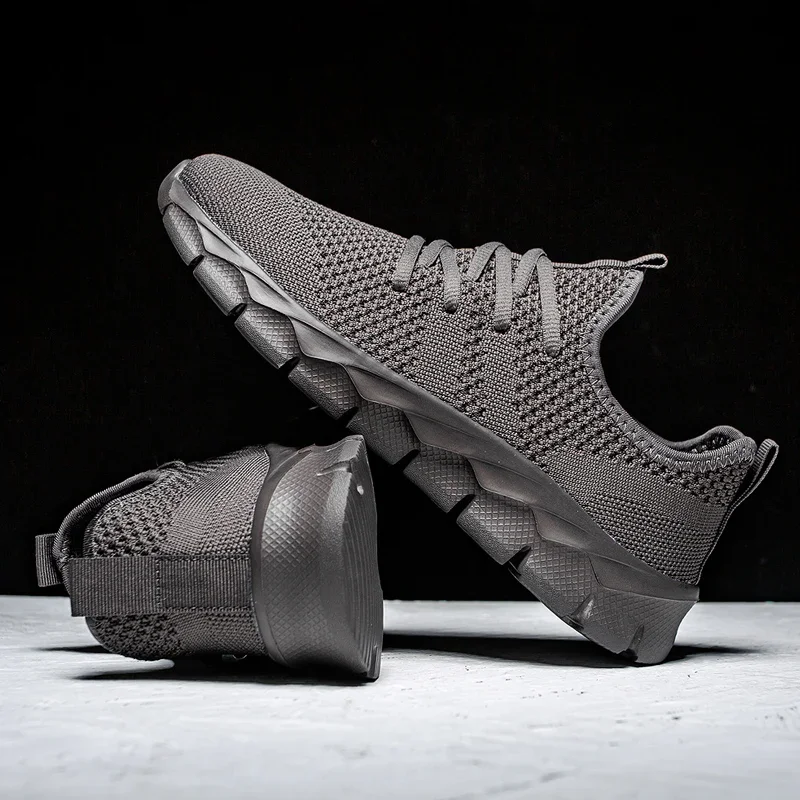 Повседневная спортивная обувь, мужские удобные модные универсальные четырехсезонные уличные износостойкие дышащие повседневные кроссовки на толстой подошве