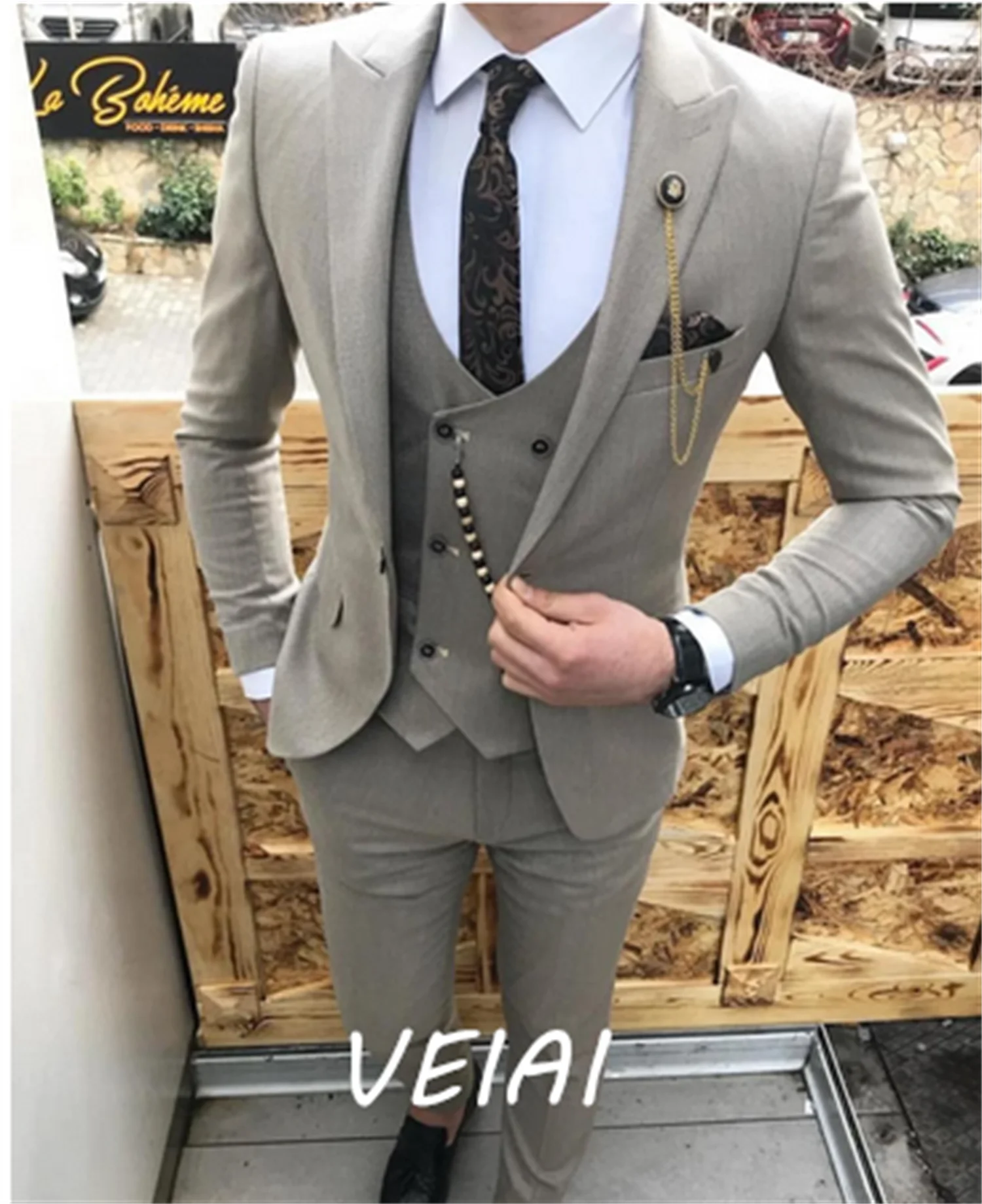 

Модные мужские костюмы по индивидуальному заказу, облегающие костюмы из трех предметов, смокинги для выпускного вечера с лацканами для жениха, свадьба, серый/бежевый/королевский синий (пиджак + жилет + Па