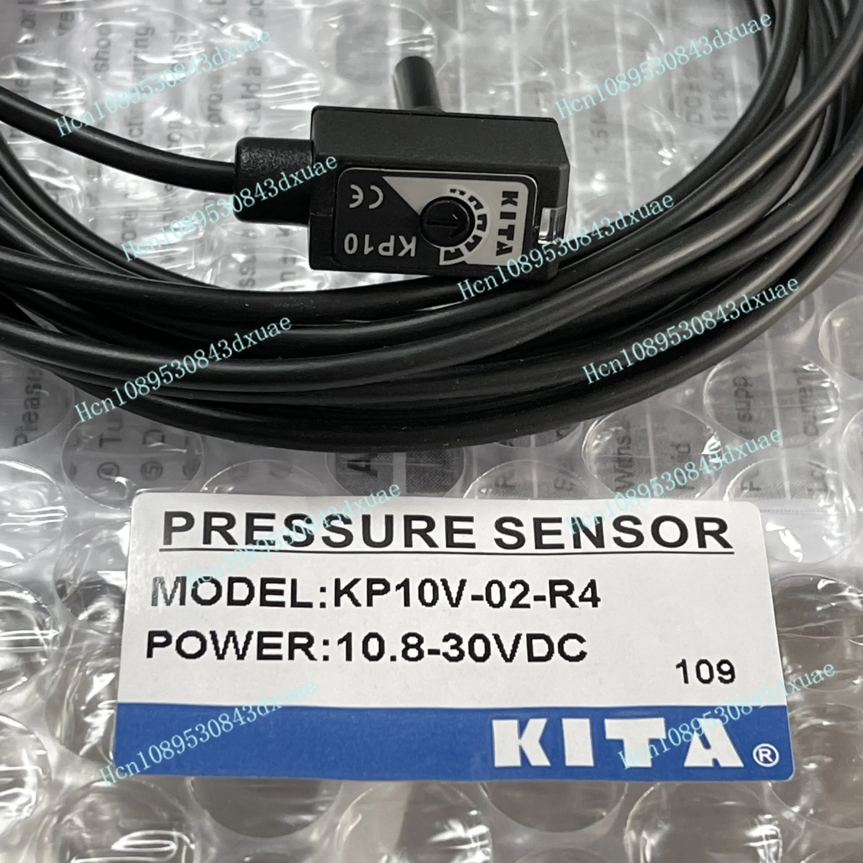 

new pressure switche KP10V-02-R4 KP10P-01-F1 -0.1~0MPa DC12-24V 1~5V OUTPUT