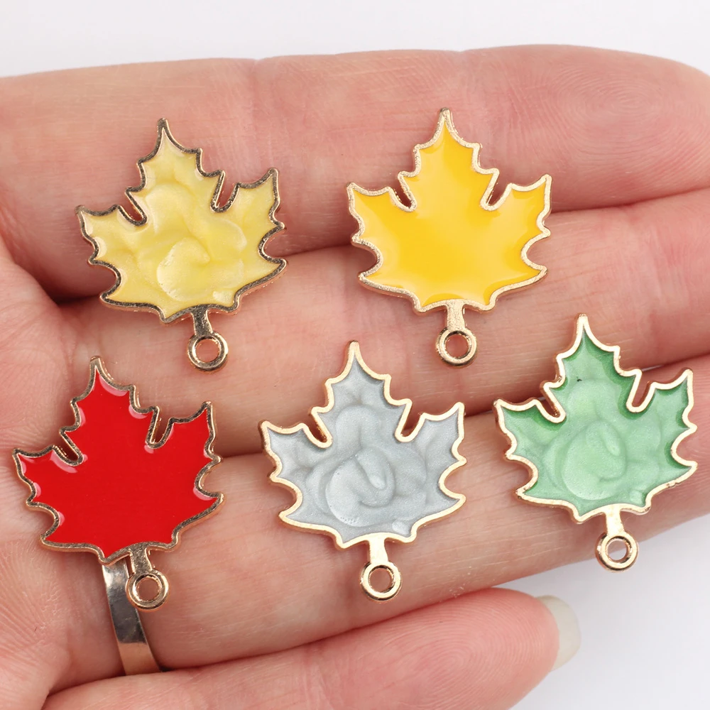 10/20pcs Color Cute Maple Leaf Shape Pendant Earring Necklace Bracelet Jewelry Making Accessories Handmade DIY Ornament Fashion view 2