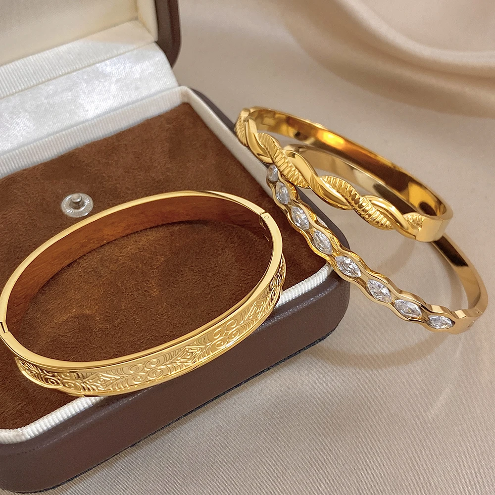 3Pcs Retro Gold Plated Stainless Steel Engraved Twisted Zircon Bracelet Anti‑Tarnish Wrist Jewelry Stackable Bangle For Women