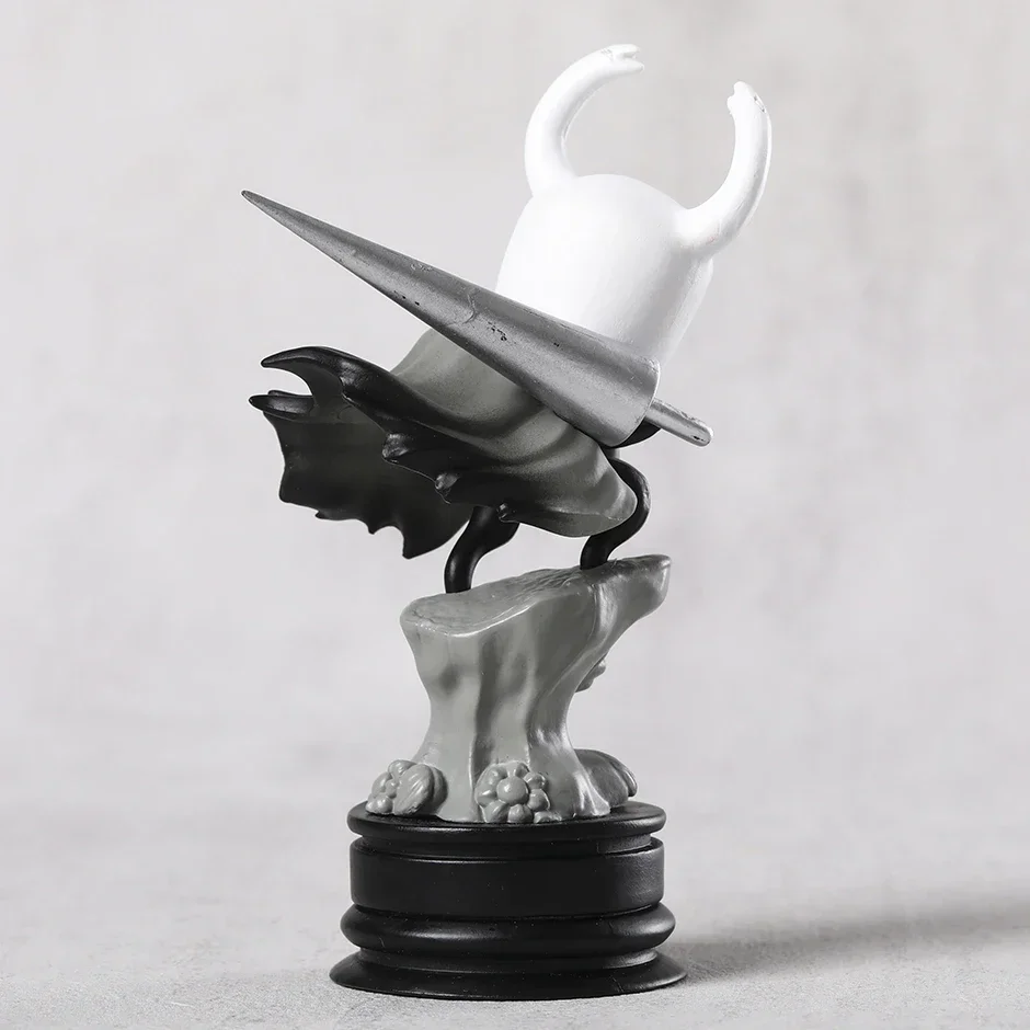 Hollow Knight -10CM Little Knight Model Anime Buatan Tangan, Aksesori Game, Sasis, Buatan Tangan, Patung