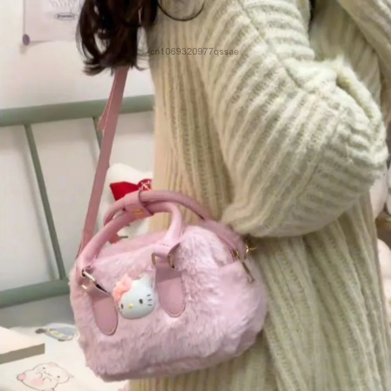 Hello Kitty Pink słodka torebka Fury z koreańskim stylem Y2k Sanrio Crossbody na ramię puszyste etui na zamek torby studenckie dziewczęce