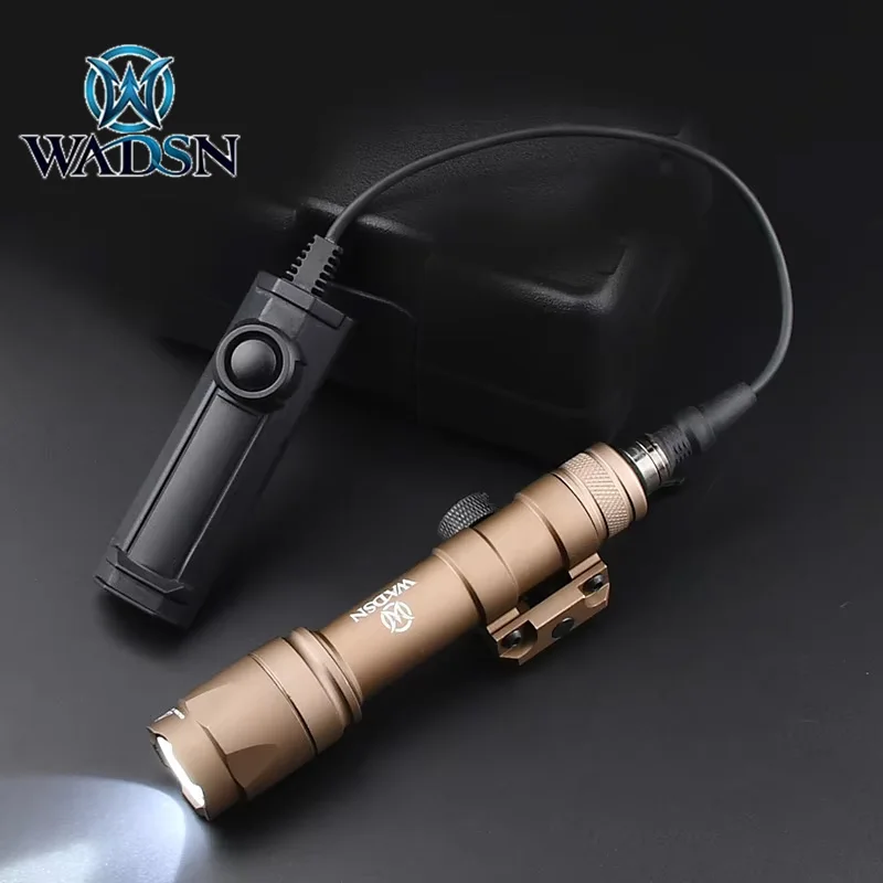 M600 M600C Tactical Flashlight Light Fit Picatinny Rail 600LM LED With Dual Function Switch Wdasn Airsoft Metal Weapons