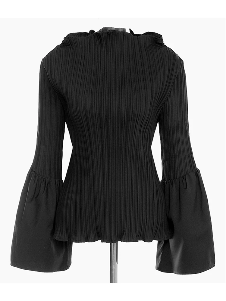 [EAM] Women Black Pleated Stitch Big Size T-shirt New Round Neck Long Flare Sleeve  Fashion Tide  Spring Autumn 2024 1DD0022