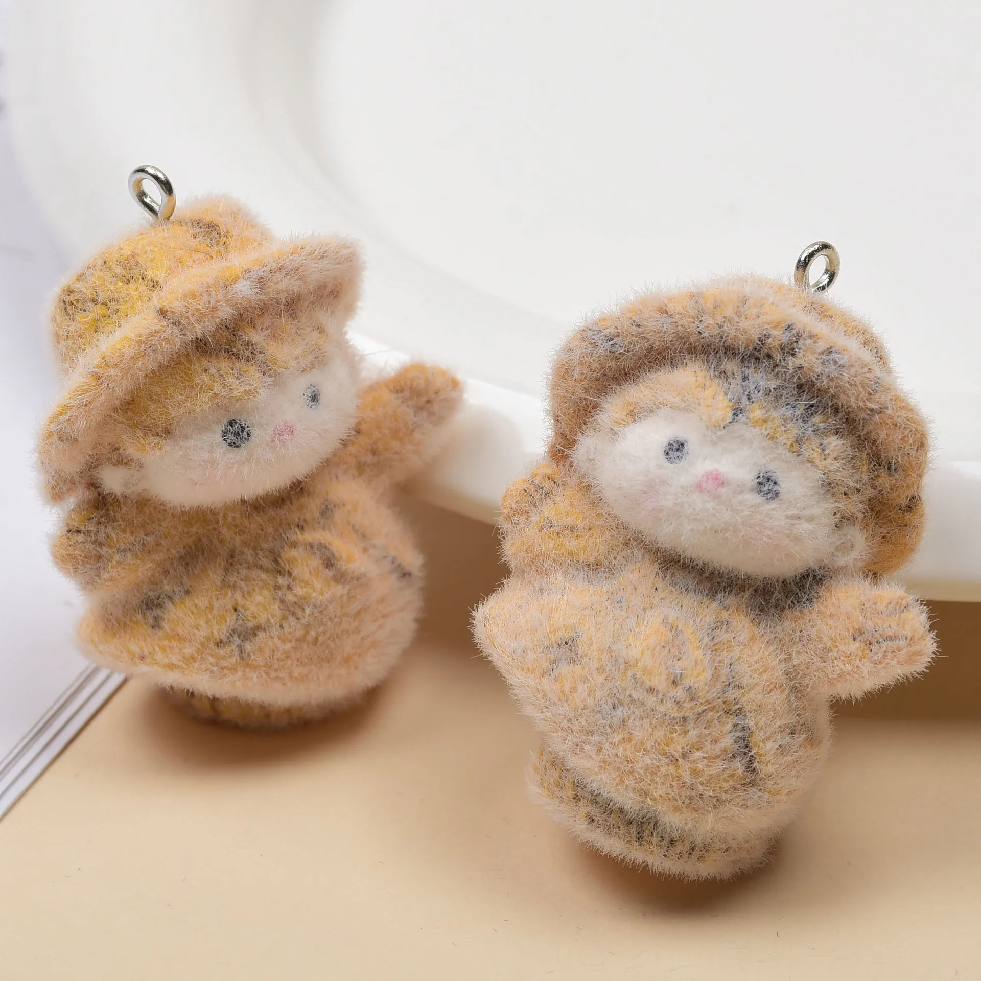 20pcs 3D cute Flocking Resin Charms Cartoon doll Scarecrow Pendant for Necklace Keyrings DIY Crafts Jewelry Make Material